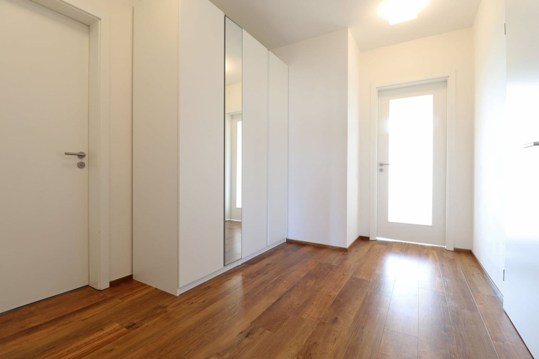 Pronájem bytu 3+kk 70 m², Olgy Havlové, Praha, Praha Pronájem bytu 3+kk 70 m², Olgy Havlové, Praha, Praha