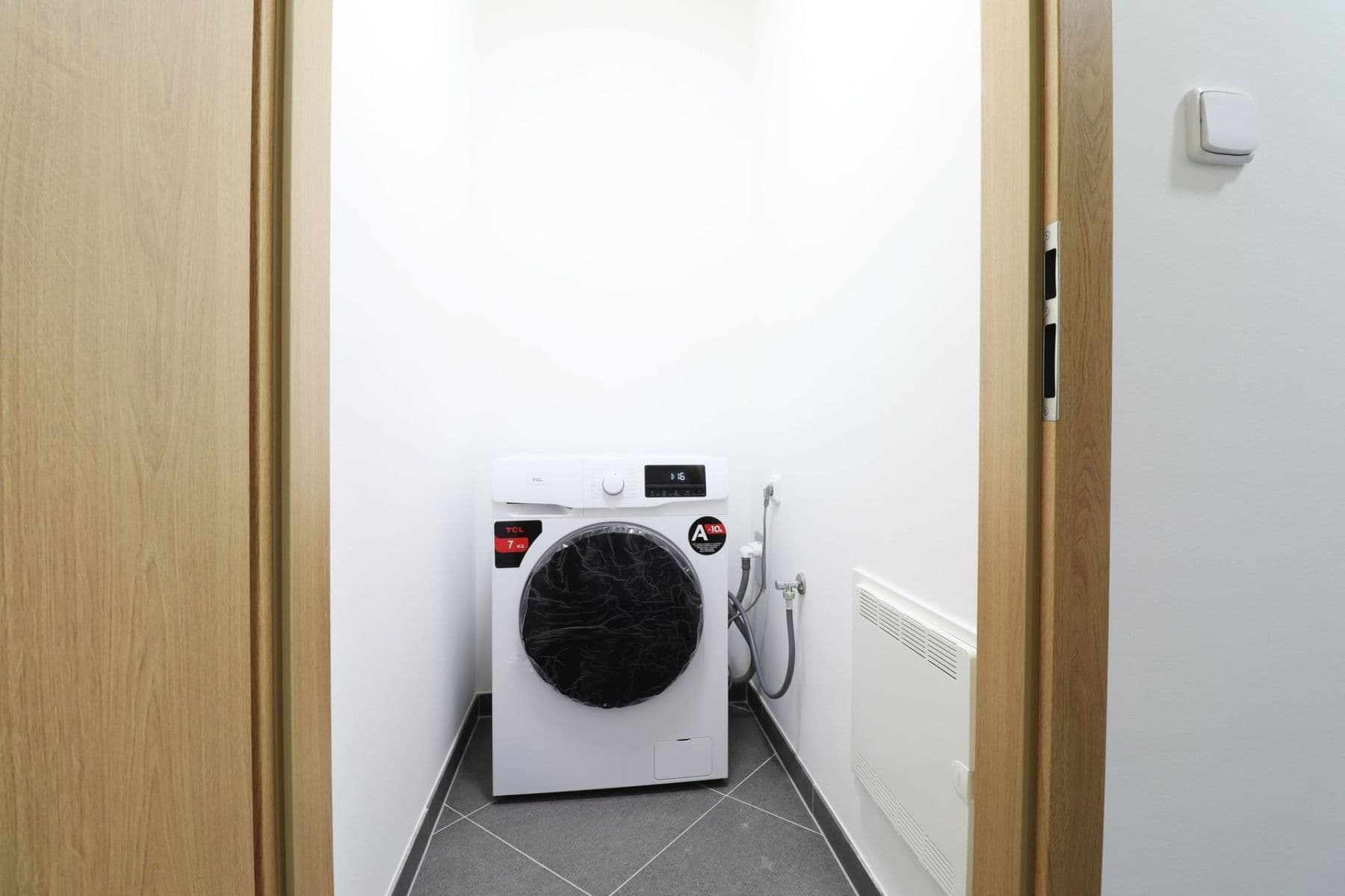 Pronájem bytu 1+kk 37 m², Stočesova, Praha, Praha Pronájem bytu 1+kk 37 m², Stočesova, Praha, Praha