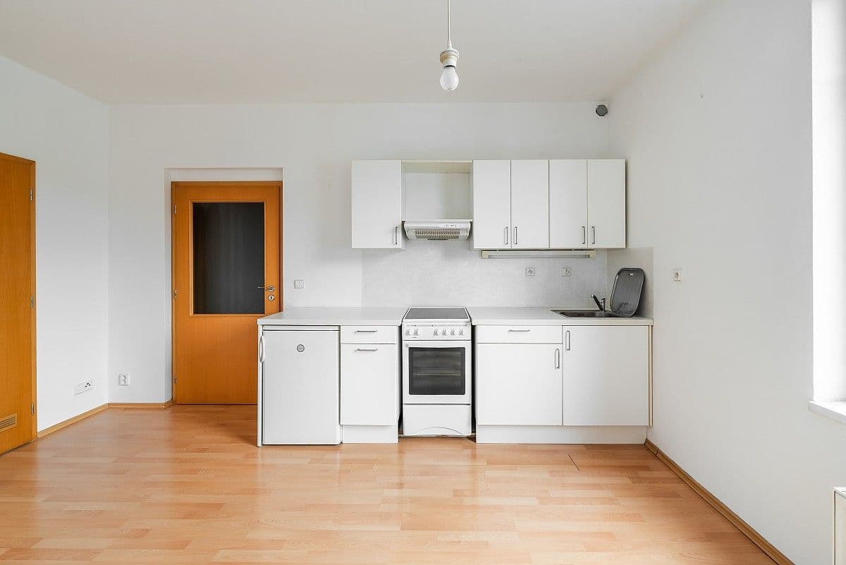 Pronájem bytu 1+1 39 m², Pod Klamovkou, Praha, Praha Pronájem bytu 1+1 39 m², Pod Klamovkou, Praha, Praha
