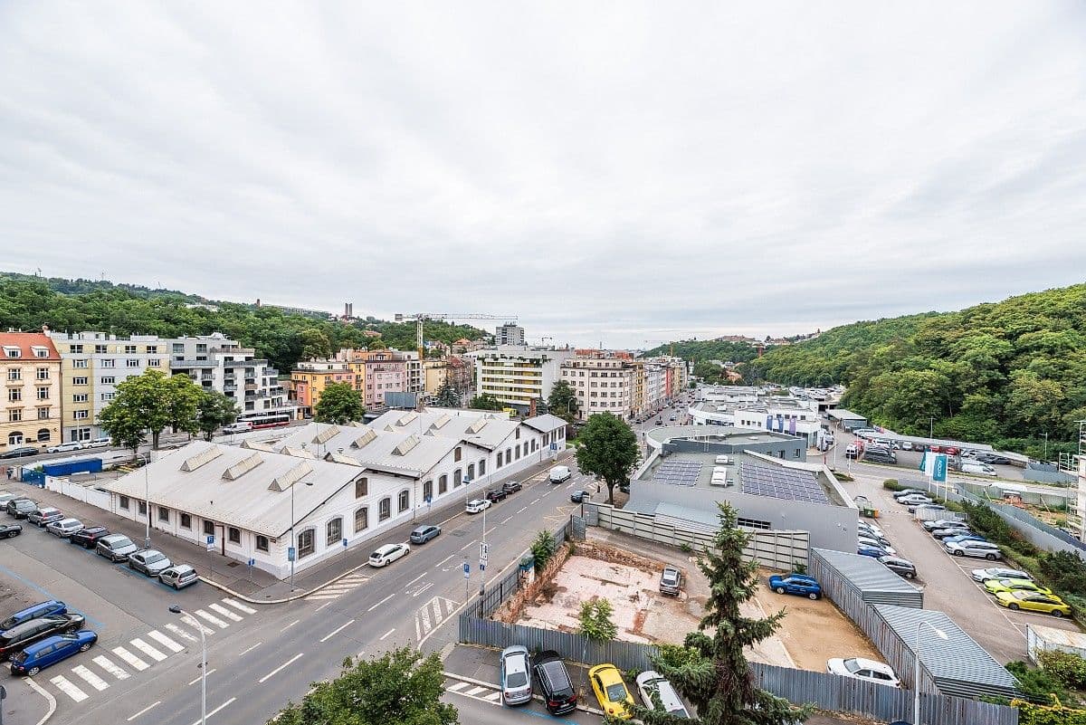 Pronájem bytu 1+1 39 m², Pod Klamovkou, Praha, Praha Pronájem bytu 1+1 39 m², Pod Klamovkou, Praha, Praha