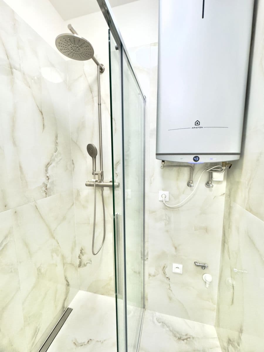 Pronájem bytu 1+1 30 m², 5. května, Praha, Praha Pronájem bytu 1+1 30 m², 5. května, Praha, Praha