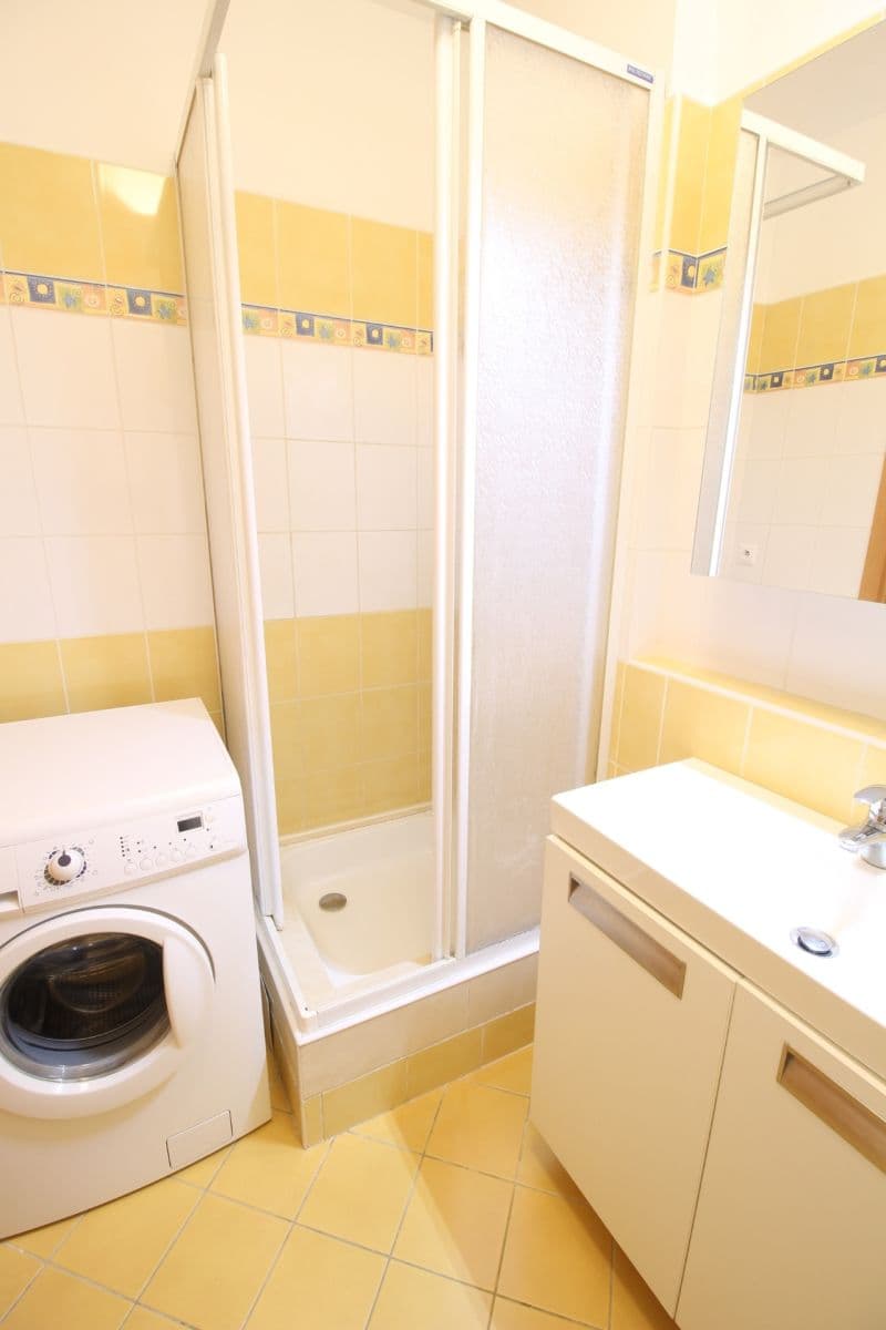 Pronájem bytu 2+kk 39 m², Václava Rady, Praha, Praha Pronájem bytu 2+kk 39 m², Václava Rady, Praha, Praha