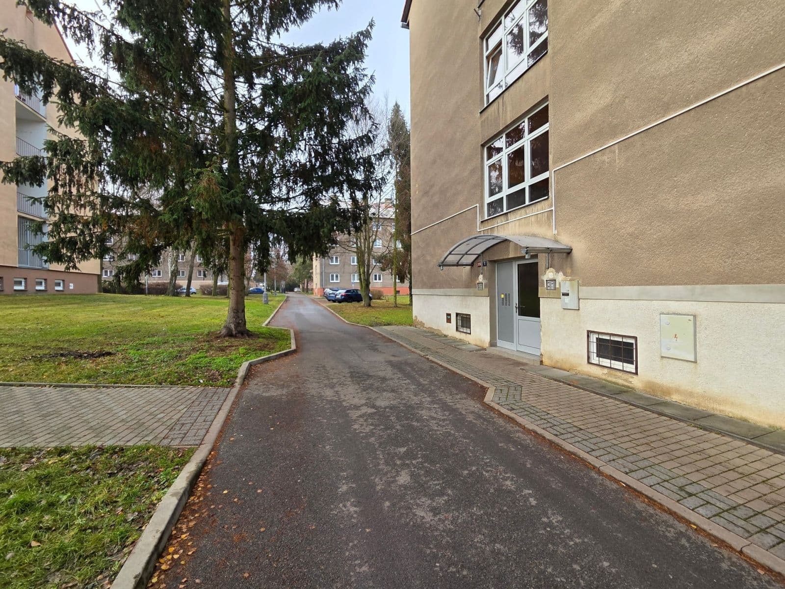 Pronájem bytu 1+1 32 m², Kyjevská, Kladno, Středočeský kraj Pronájem bytu 1+1 32 m², Kyjevská, Kladno, Středočeský kraj