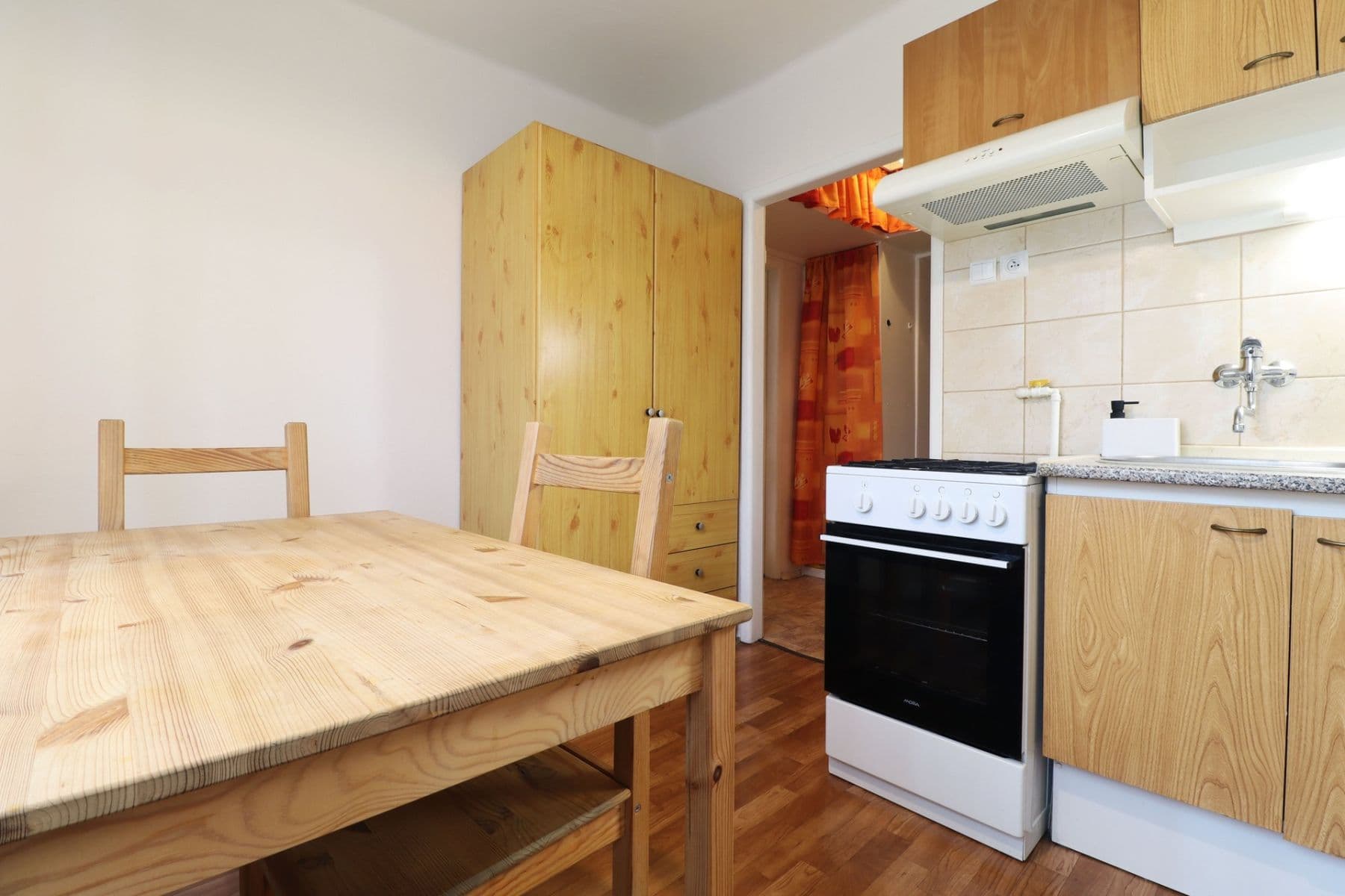 Pronájem bytu 1+1 32 m², Kyjevská, Kladno, Středočeský kraj Pronájem bytu 1+1 32 m², Kyjevská, Kladno, Středočeský kraj