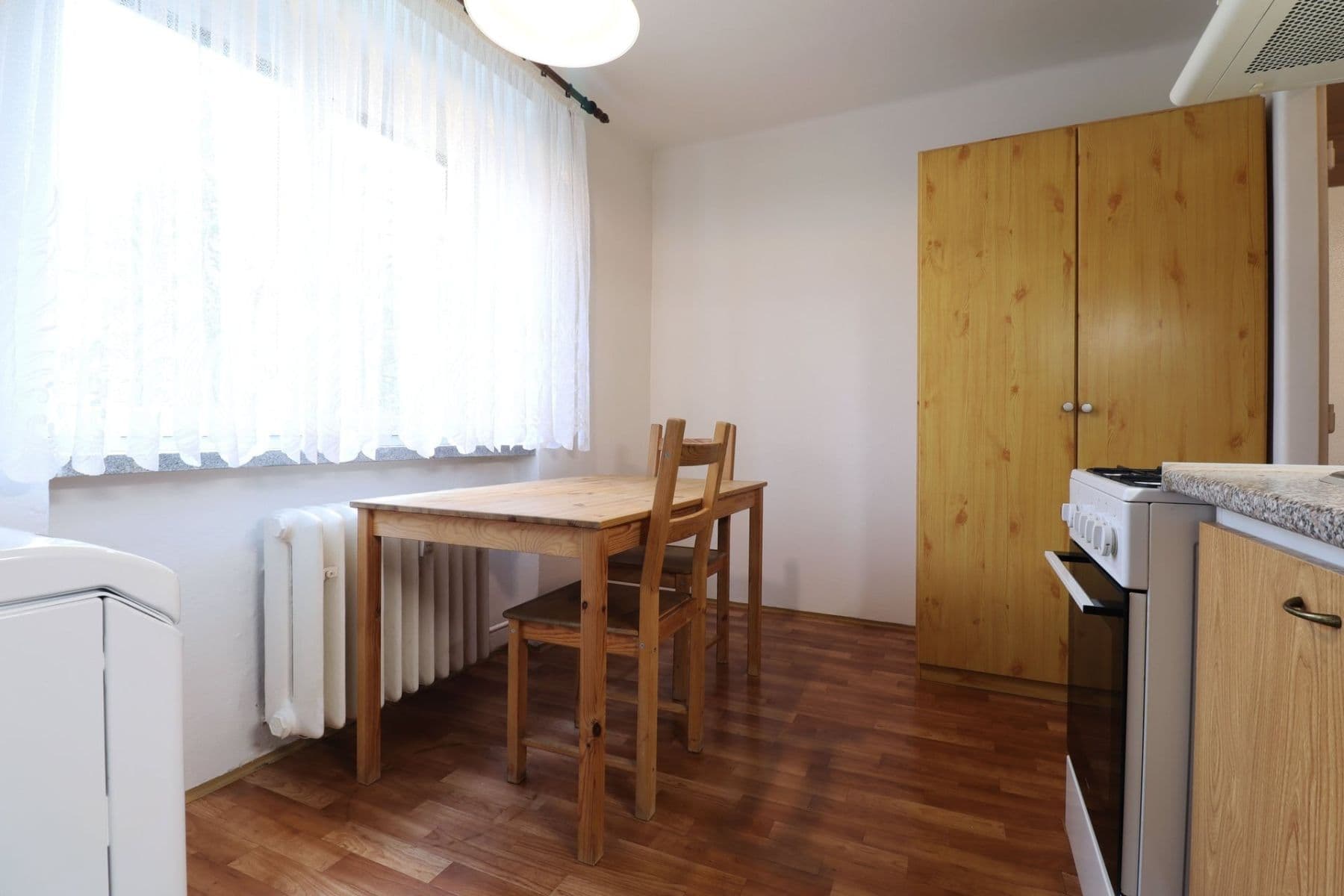 Pronájem bytu 1+1 32 m², Kyjevská, Kladno, Středočeský kraj Pronájem bytu 1+1 32 m², Kyjevská, Kladno, Středočeský kraj