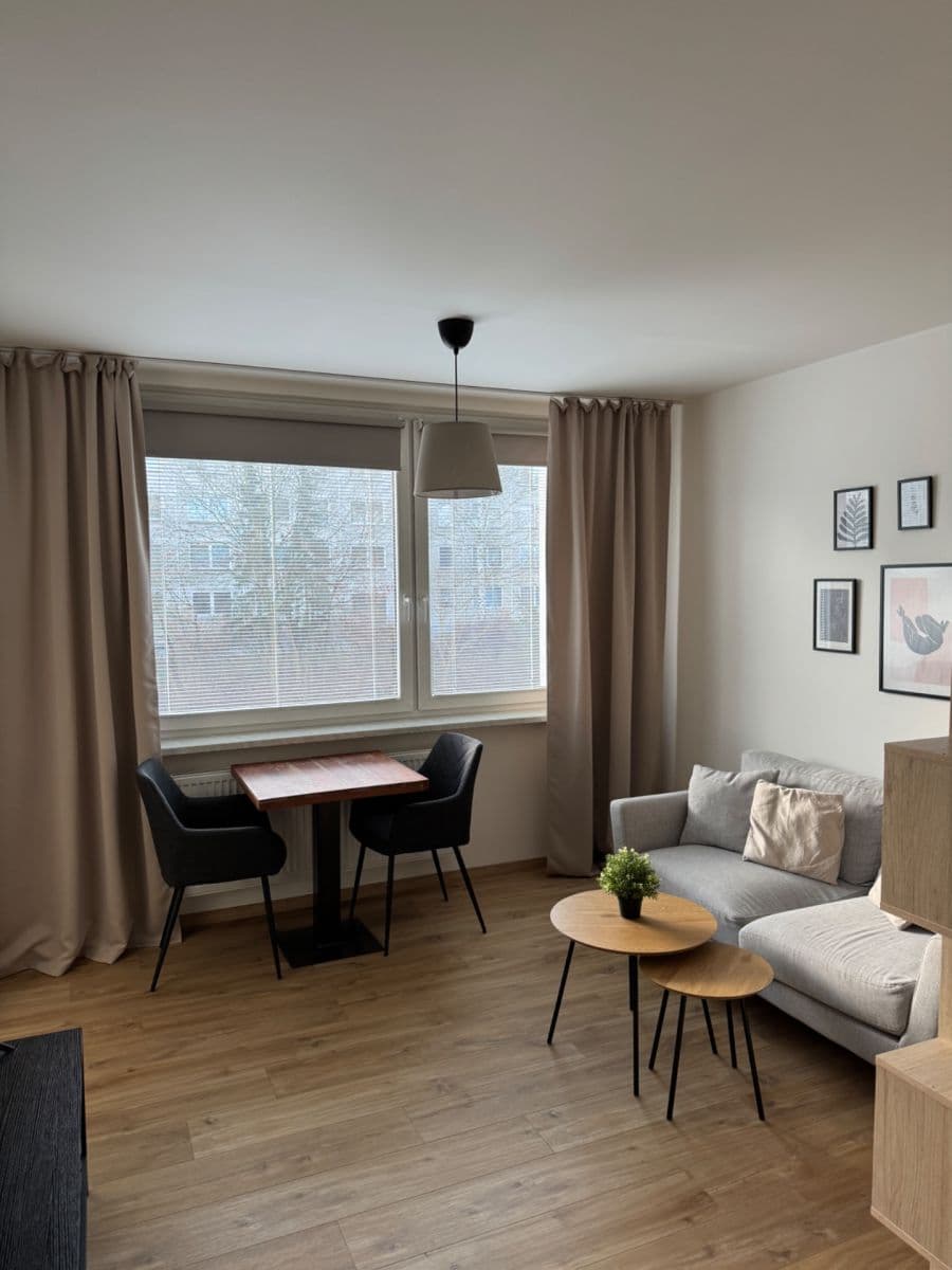 Pronájem bytu 1+kk 32 m², Rakovského, Praha, Praha Pronájem bytu 1+kk 32 m², Rakovského, Praha, Praha