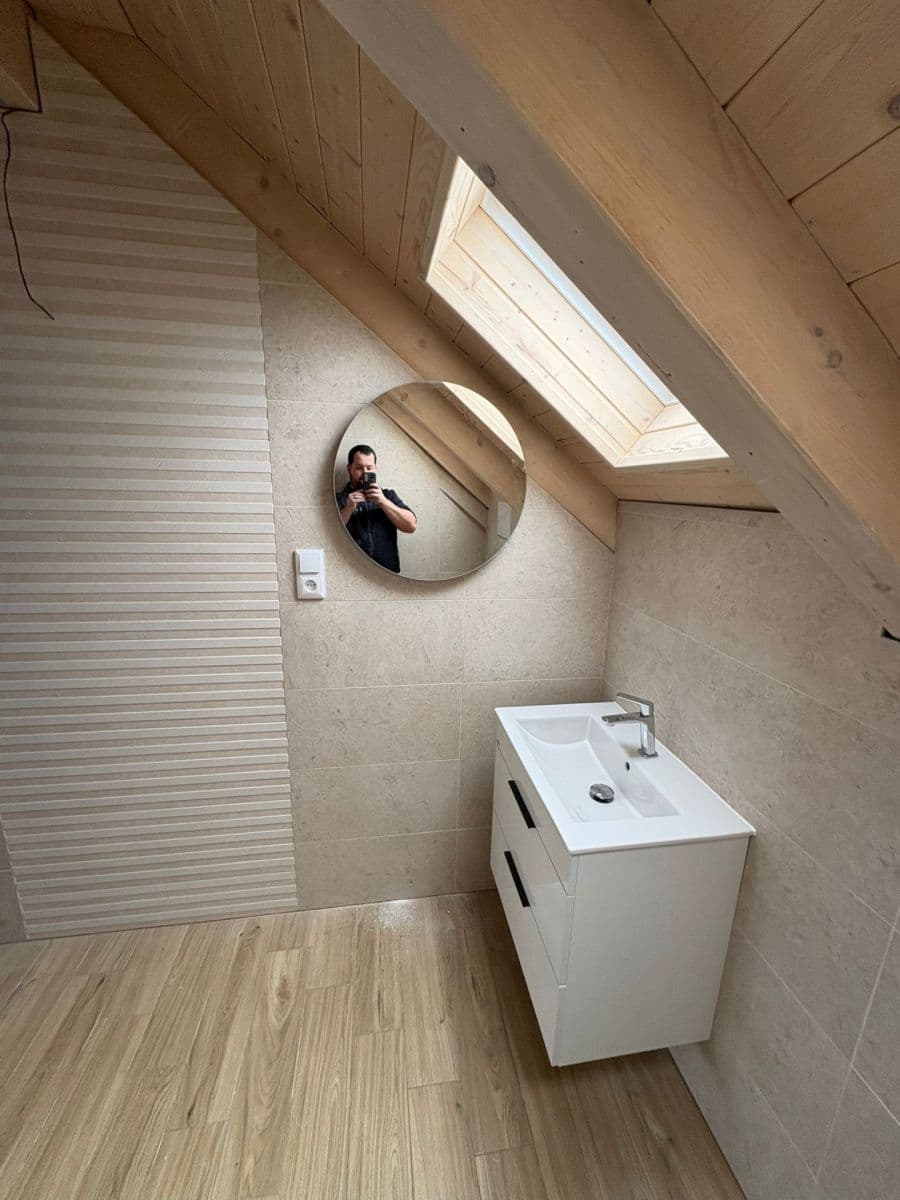 Pronájem bytu 2+kk 42 m², Hněvotín, Olomoucký kraj Pronájem bytu 2+kk 42 m², Hněvotín, Olomoucký kraj