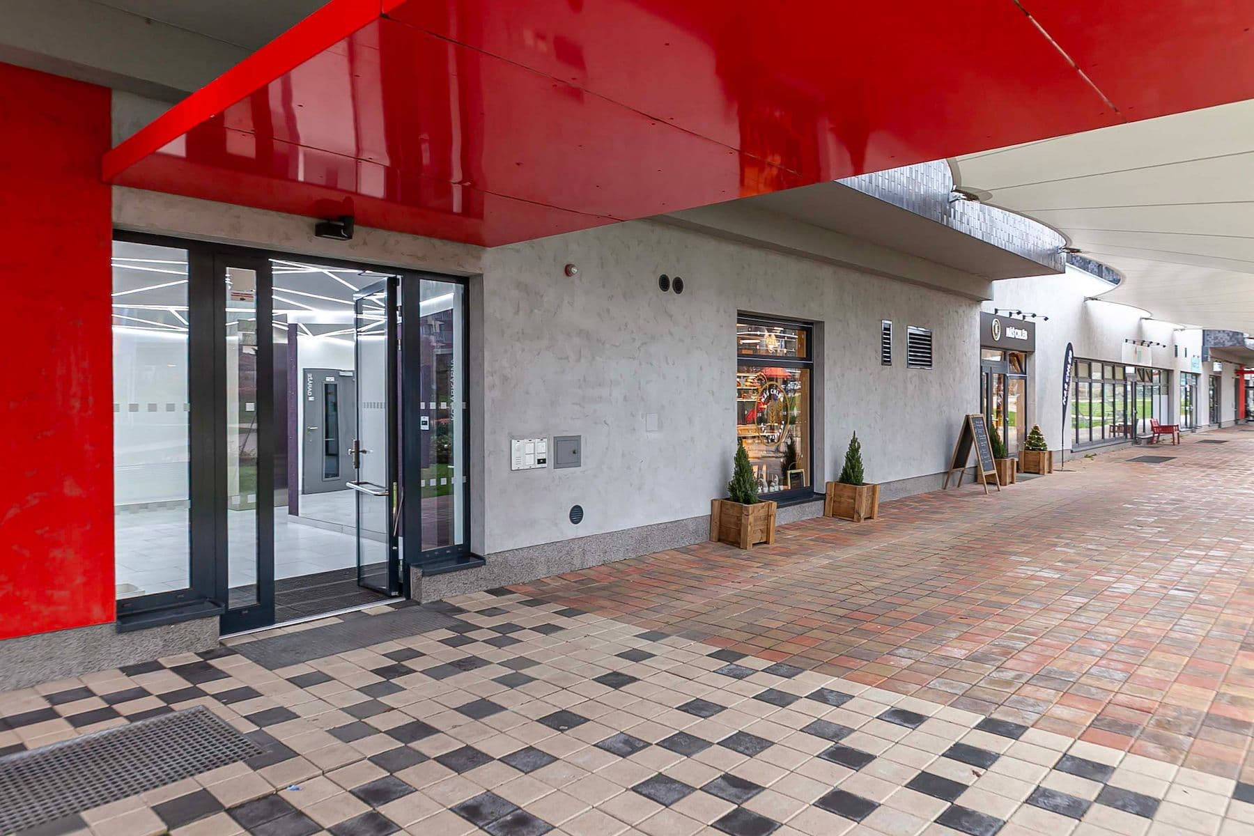 Prodej bytu 2+kk 50 m², náměstí Junkových, Praha, Praha Prodej bytu 2+kk 50 m², náměstí Junkových, Praha, Praha