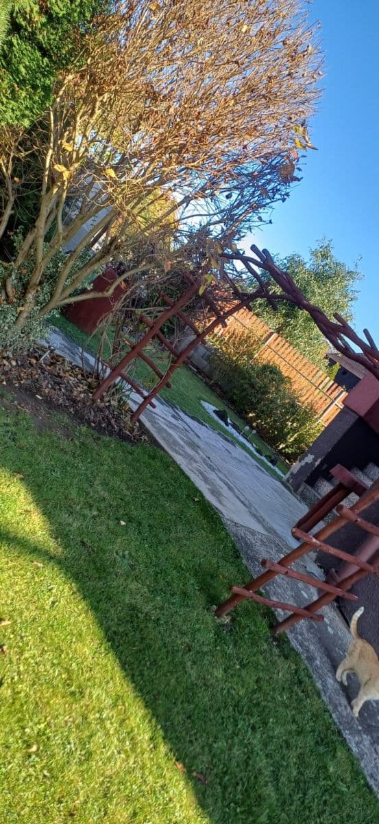 Prodej domu 373 m², pozemek 646 m², Vratislava Šantrocha, Rovensko pod Troskami, Liberecký kraj Prodej domu 373 m², pozemek 646 m², Vratislava Šantrocha, Rovensko pod Troskami, Liberecký kraj