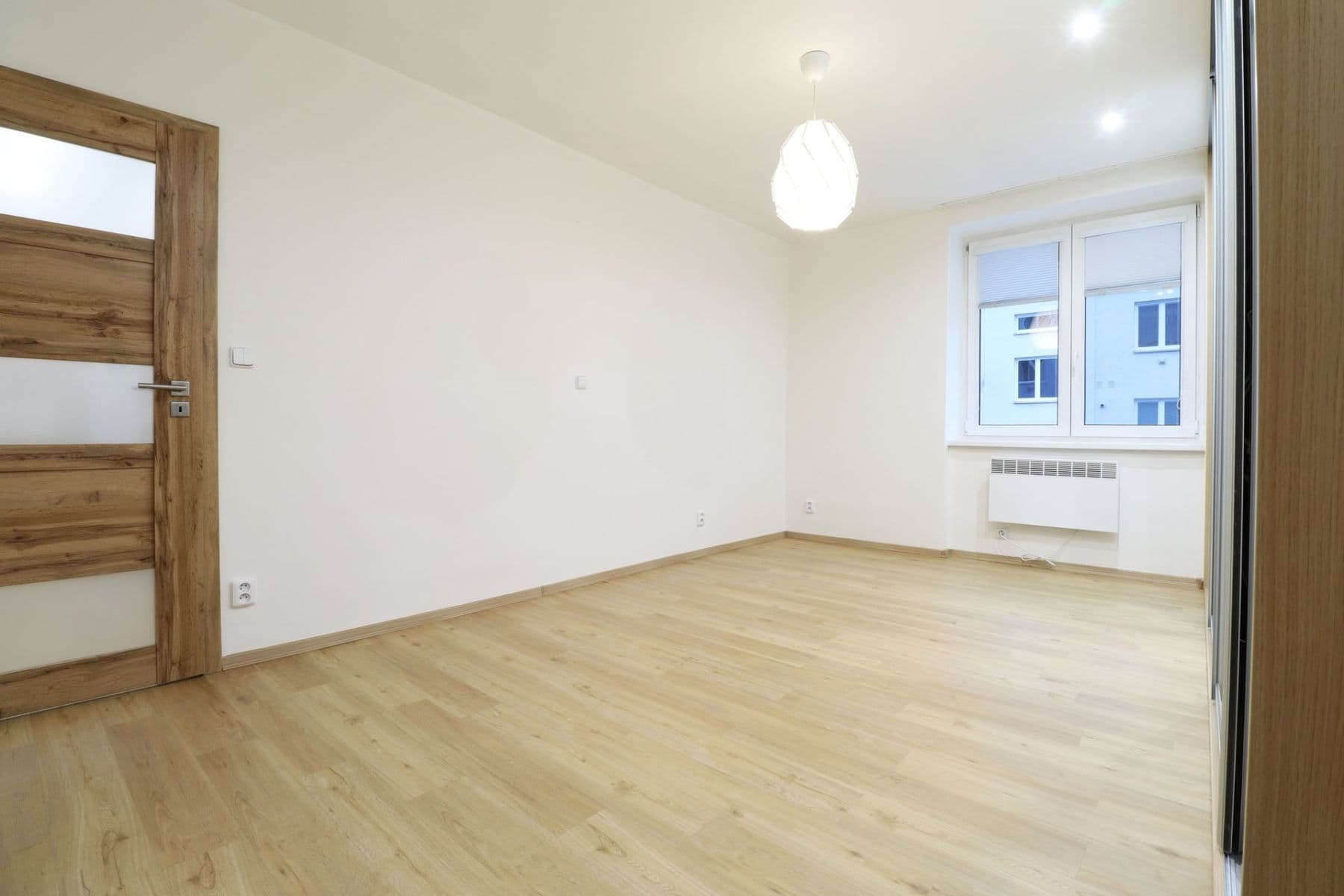 Pronájem bytu 2+kk 50 m², Sídliště, Brandýs nad Labem-Stará Boleslav, Středočeský kraj Pronájem bytu 2+kk 50 m², Sídliště, Brandýs nad Labem-Stará Boleslav, Středočeský kraj