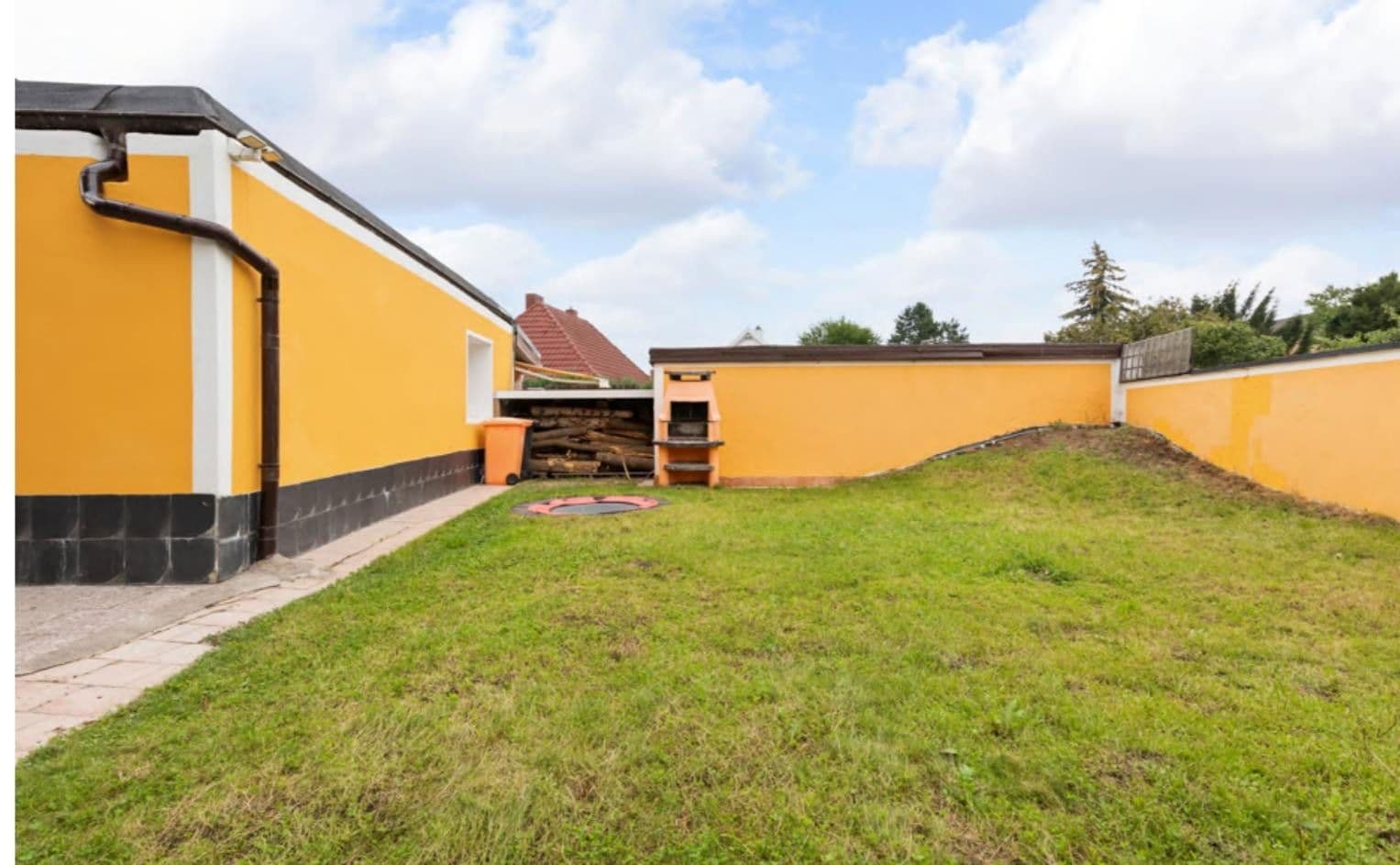 Pronájem domu 176 m², pozemek 793 m², Berlin, Berlín Pronájem domu 176 m², pozemek 793 m², Berlin, Berlín