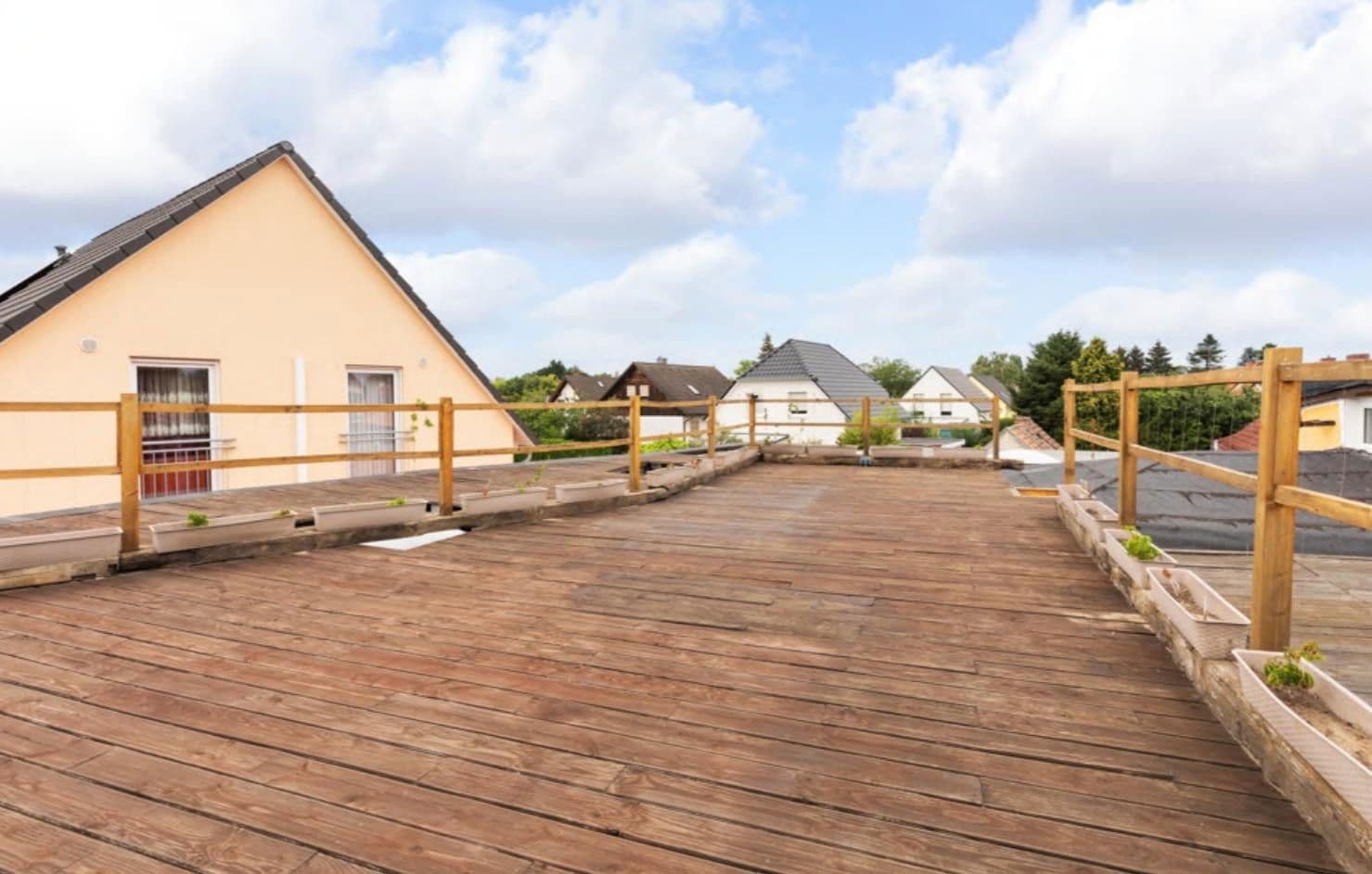 Pronájem domu 176 m², pozemek 793 m², Berlin, Berlín Pronájem domu 176 m², pozemek 793 m², Berlin, Berlín