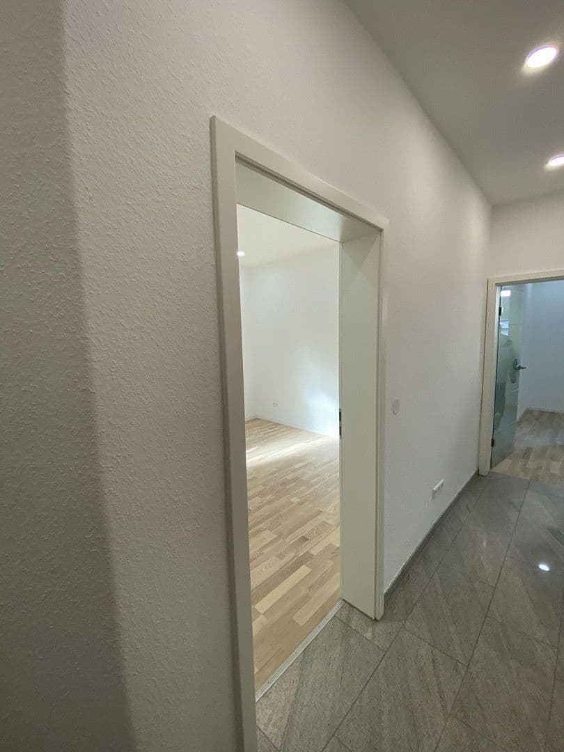 Pronájem bytu 3+1 64 m², Böcklerstr. 15, Stuttgart, Bádensko-Württembersko Pronájem bytu 3+1 64 m², Böcklerstr. 15, Stuttgart, Bádensko-Württembersko