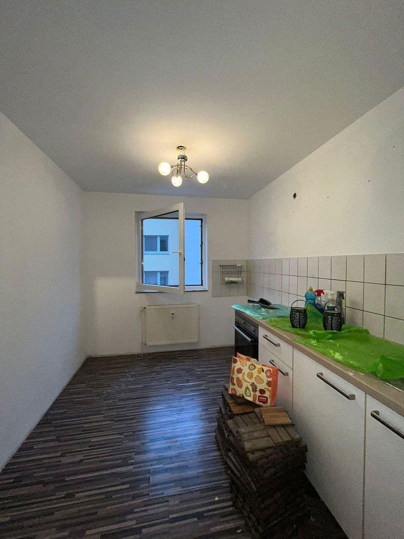 Pronájem bytu 3+1 75 m², Wuppertal, Severní Porýní-Vestfálsko Pronájem bytu 3+1 75 m², Wuppertal, Severní Porýní-Vestfálsko