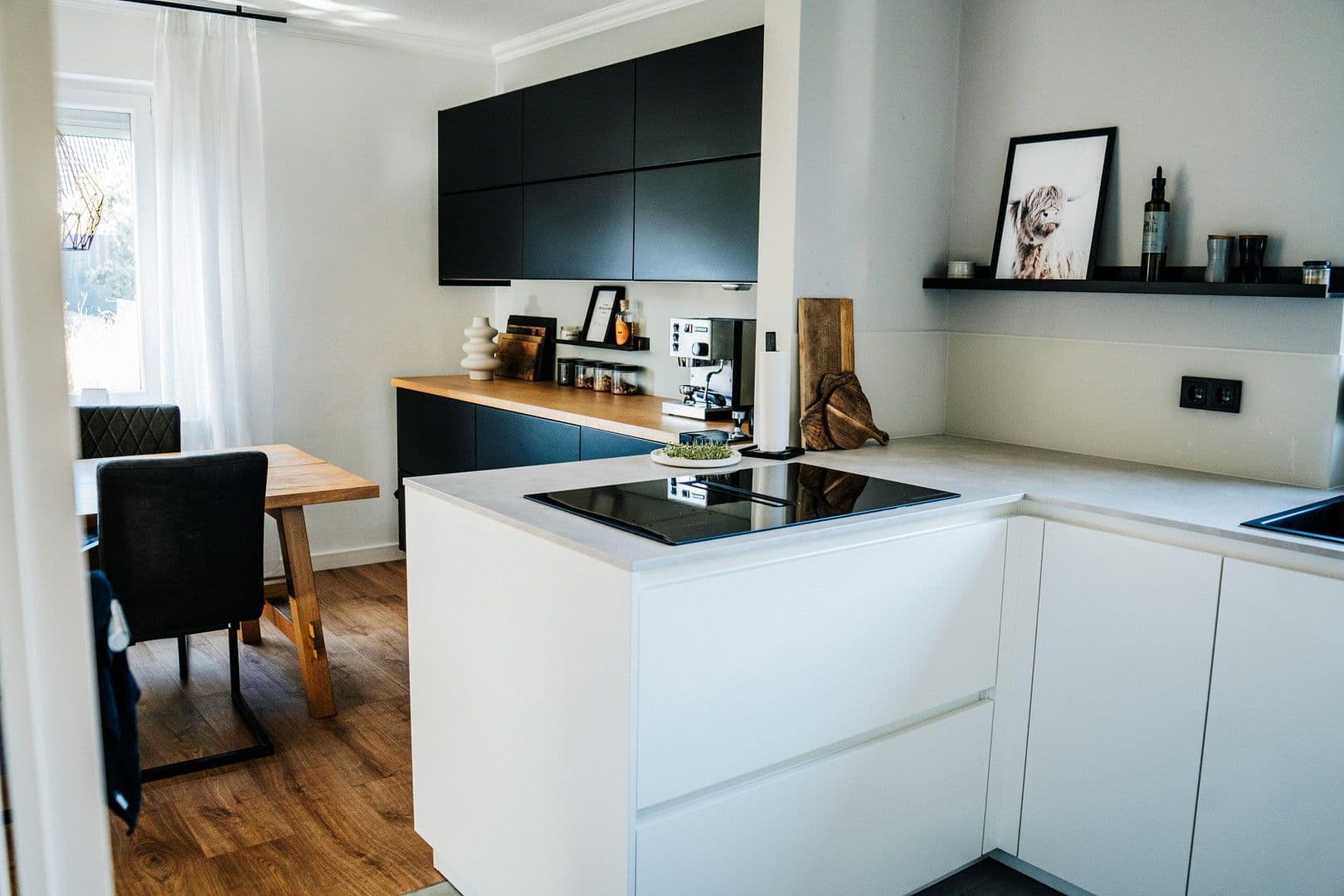 Prodej domu 117 m², pozemek 587 m², Achim, Dolní Sasko Prodej domu 117 m², pozemek 587 m², Achim, Dolní Sasko