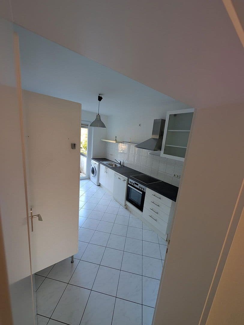 Pronájem bytu 3+1 90 m², Winterhalterstraße 7-9, Baden-Baden, Bádensko-Württembersko Pronájem bytu 3+1 90 m², Winterhalterstraße 7-9, Baden-Baden, Bádensko-Württembersko