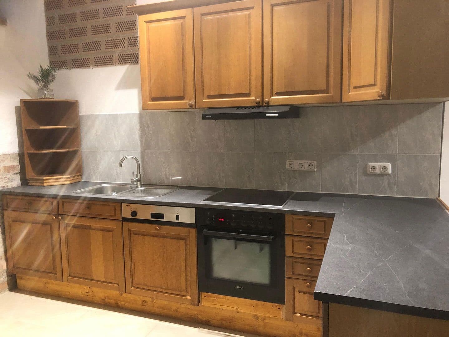 Pronájem bytu 1+1 65 m², Haag an der Amper, Bavorsko Pronájem bytu 1+1 65 m², Haag an der Amper, Bavorsko