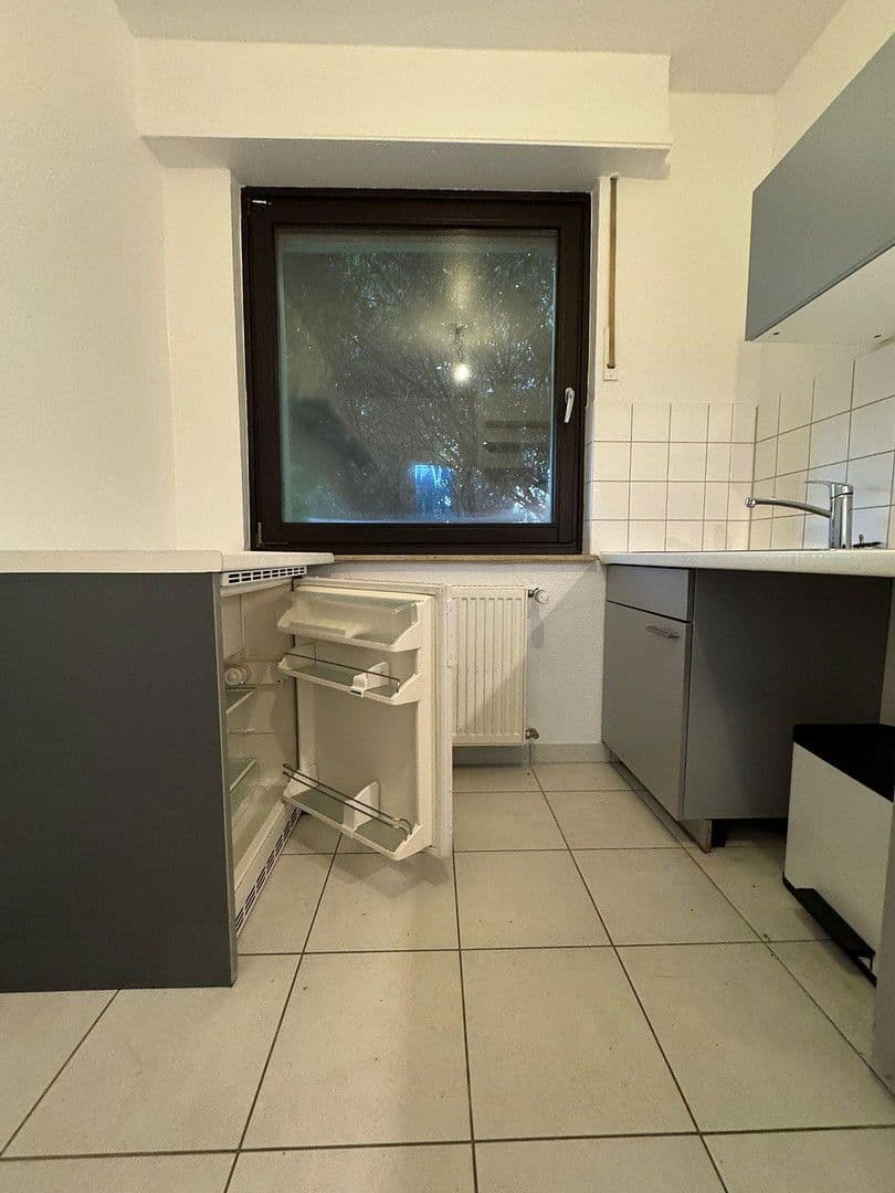 Pronájem bytu 1+1 39 m², Beethovenstraße 15, Frankfurt am Main, Hessen Pronájem bytu 1+1 39 m², Beethovenstraße 15, Frankfurt am Main, Hessen