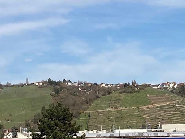 Pronájem bytu 3+kk 73 m², Stuttgart, Bádensko-Württembersko Pronájem bytu 3+kk 73 m², Stuttgart, Bádensko-Württembersko