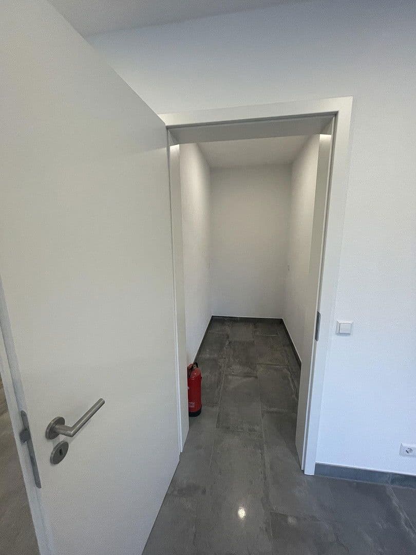 Pronájem bytu 2+1 83 m², Weil der Stadt, Bádensko-Württembersko Pronájem bytu 2+1 83 m², Weil der Stadt, Bádensko-Württembersko