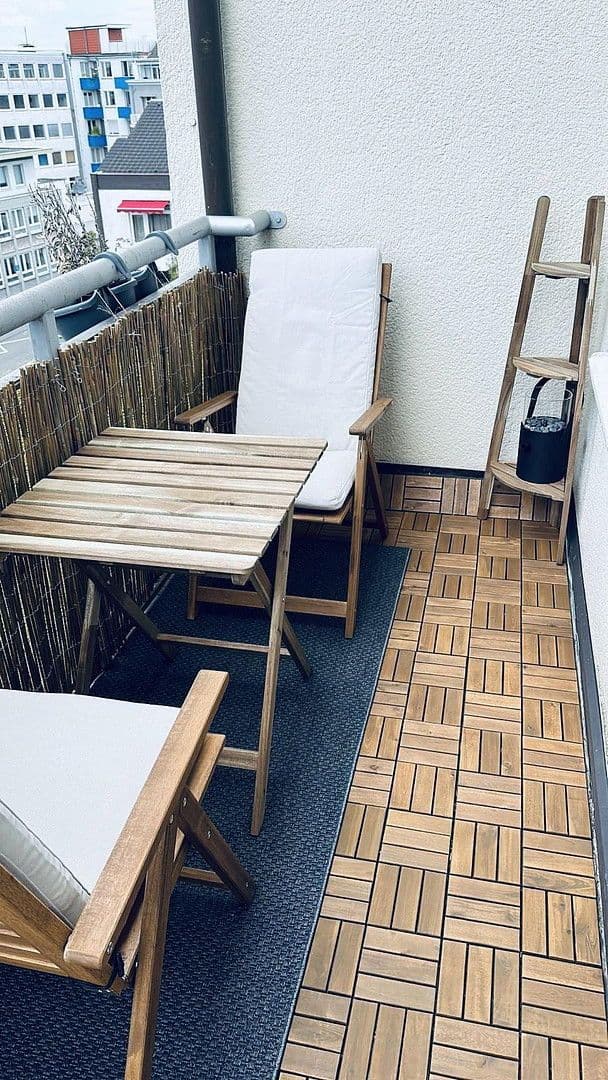 Pronájem bytu 3+1 86 m², Viktoriastr. 32, Dortmund, Severní Porýní-Vestfálsko Pronájem bytu 3+1 86 m², Viktoriastr. 32, Dortmund, Severní Porýní-Vestfálsko