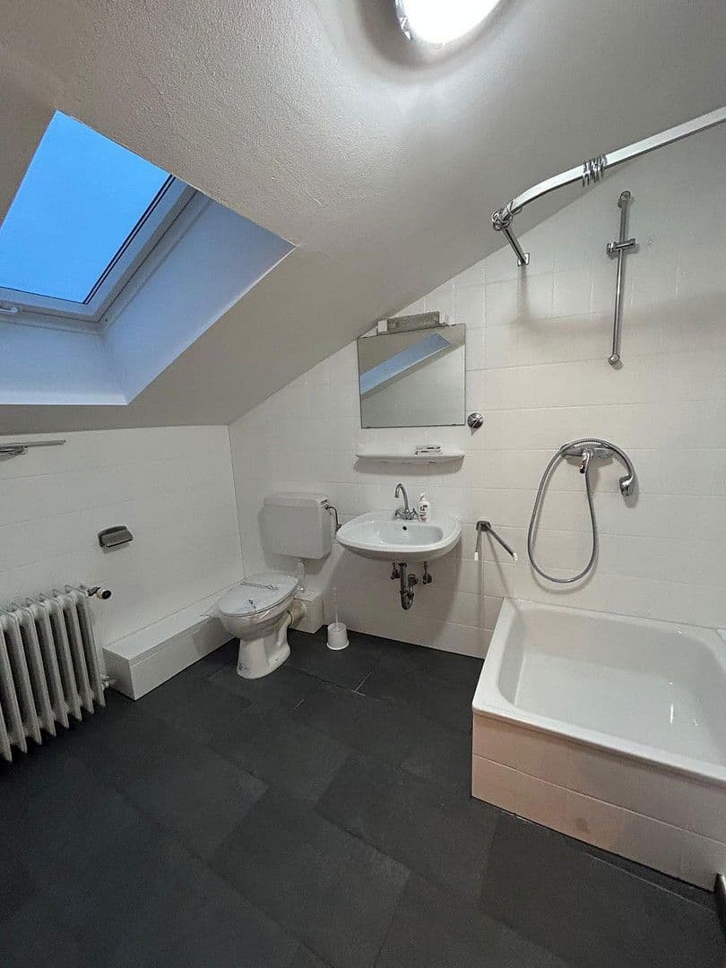 Pronájem domu 180 m², pozemek 225 m², Wielandstrasse 4a, Worms, Porýní-Falc Pronájem domu 180 m², pozemek 225 m², Wielandstrasse 4a, Worms, Porýní-Falc