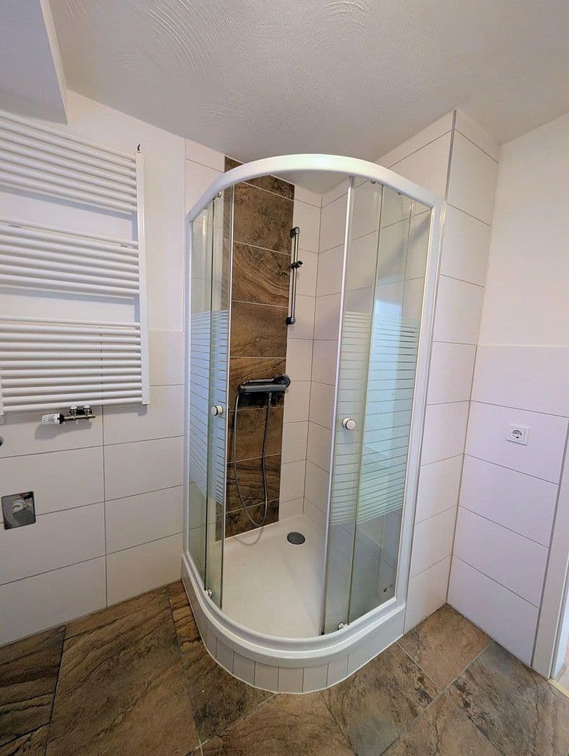 Pronájem bytu 3+1 55 m², Kaiserslautern, Porýní-Falc Pronájem bytu 3+1 55 m², Kaiserslautern, Porýní-Falc