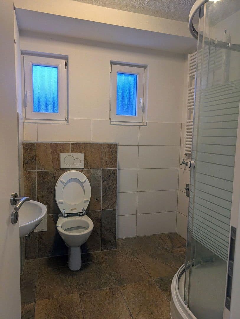 Pronájem bytu 3+1 55 m², Kaiserslautern, Porýní-Falc Pronájem bytu 3+1 55 m², Kaiserslautern, Porýní-Falc