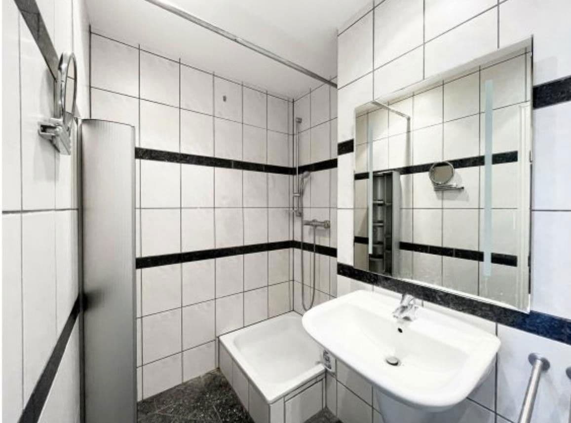 Pronájem bytu 3+1 83 m², Frankfurt am Main, Hessen Pronájem bytu 3+1 83 m², Frankfurt am Main, Hessen