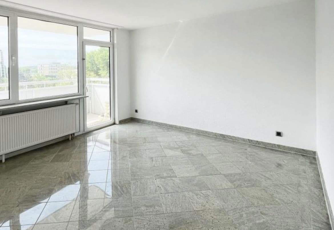 Pronájem bytu 3+1 83 m², Frankfurt am Main, Hessen Pronájem bytu 3+1 83 m², Frankfurt am Main, Hessen