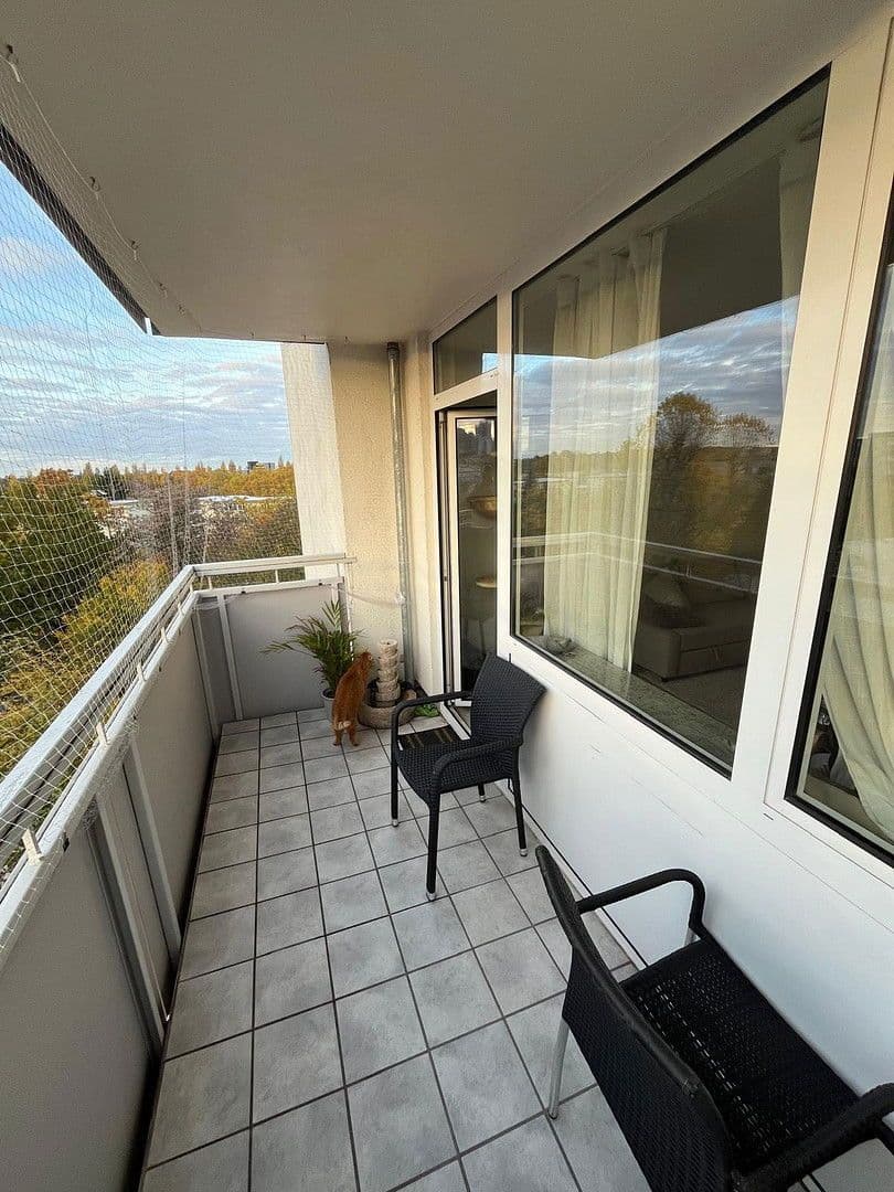 Pronájem bytu 3+1 83 m², Frankfurt am Main, Hessen Pronájem bytu 3+1 83 m², Frankfurt am Main, Hessen