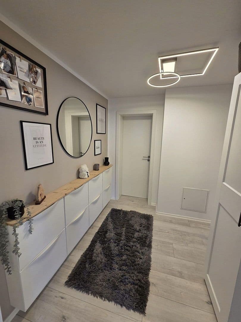 Prodej bytu 3+1 97 m², St.Clemens-Str 12, Erftstadt, Severní Porýní-Vestfálsko Prodej bytu 3+1 97 m², St.Clemens-Str 12, Erftstadt, Severní Porýní-Vestfálsko