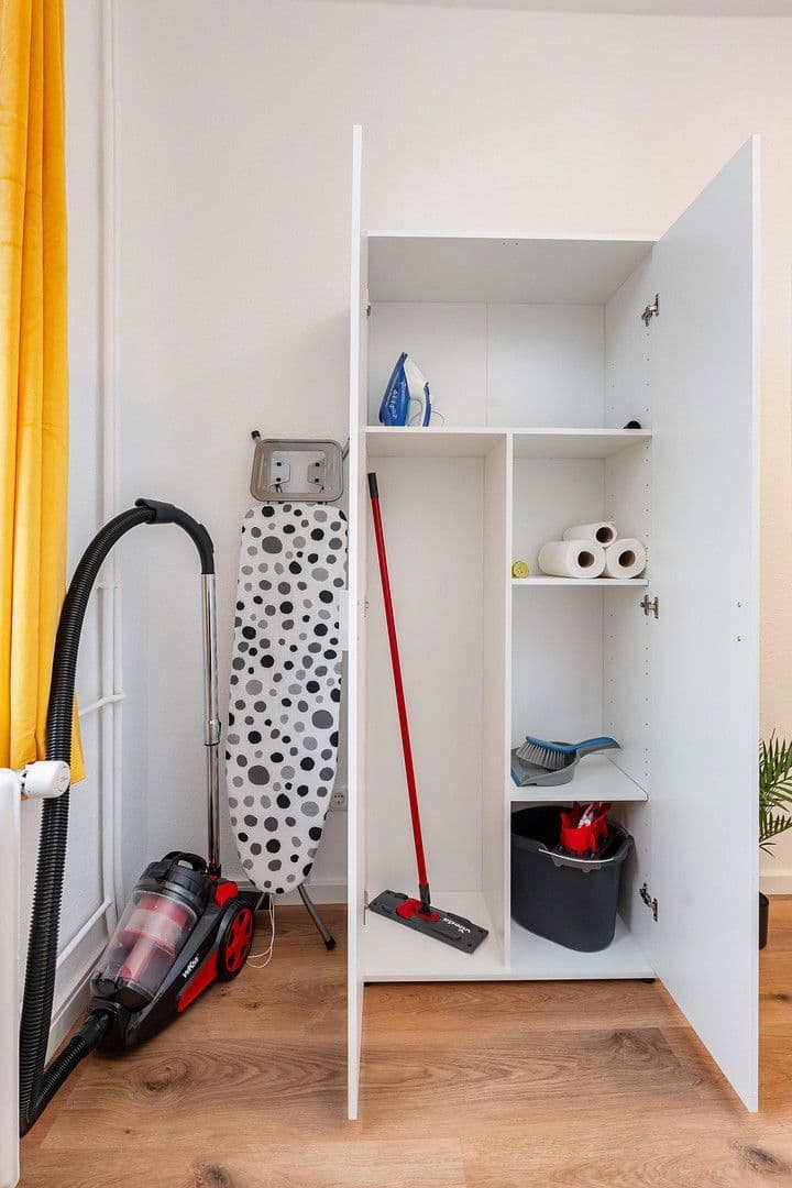 Pronájem bytu 2+1 52 m², Kapellenstr. 43, Cáchy, Severní Porýní-Vestfálsko Pronájem bytu 2+1 52 m², Kapellenstr. 43, Cáchy, Severní Porýní-Vestfálsko