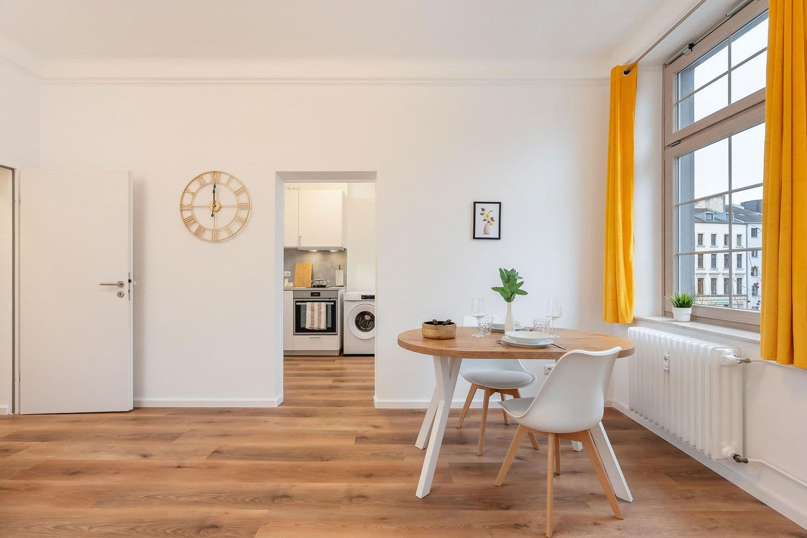 Pronájem bytu 2+1 52 m², Kapellenstr. 43, Cáchy, Severní Porýní-Vestfálsko Pronájem bytu 2+1 52 m², Kapellenstr. 43, Cáchy, Severní Porýní-Vestfálsko