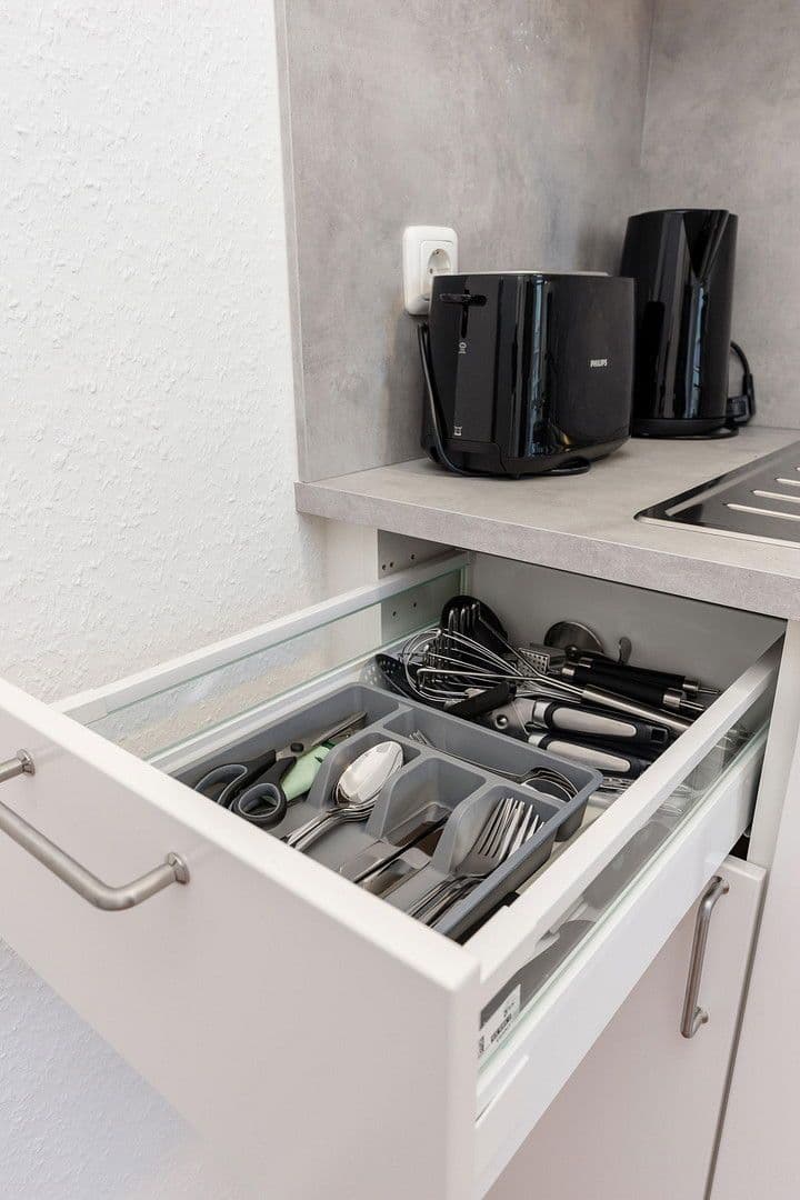 Pronájem bytu 2+1 52 m², Kapellenstr. 43, Cáchy, Severní Porýní-Vestfálsko Pronájem bytu 2+1 52 m², Kapellenstr. 43, Cáchy, Severní Porýní-Vestfálsko