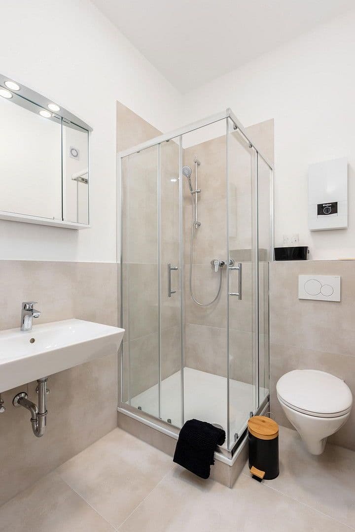 Pronájem bytu 2+1 52 m², Kapellenstr. 43, Cáchy, Severní Porýní-Vestfálsko Pronájem bytu 2+1 52 m², Kapellenstr. 43, Cáchy, Severní Porýní-Vestfálsko