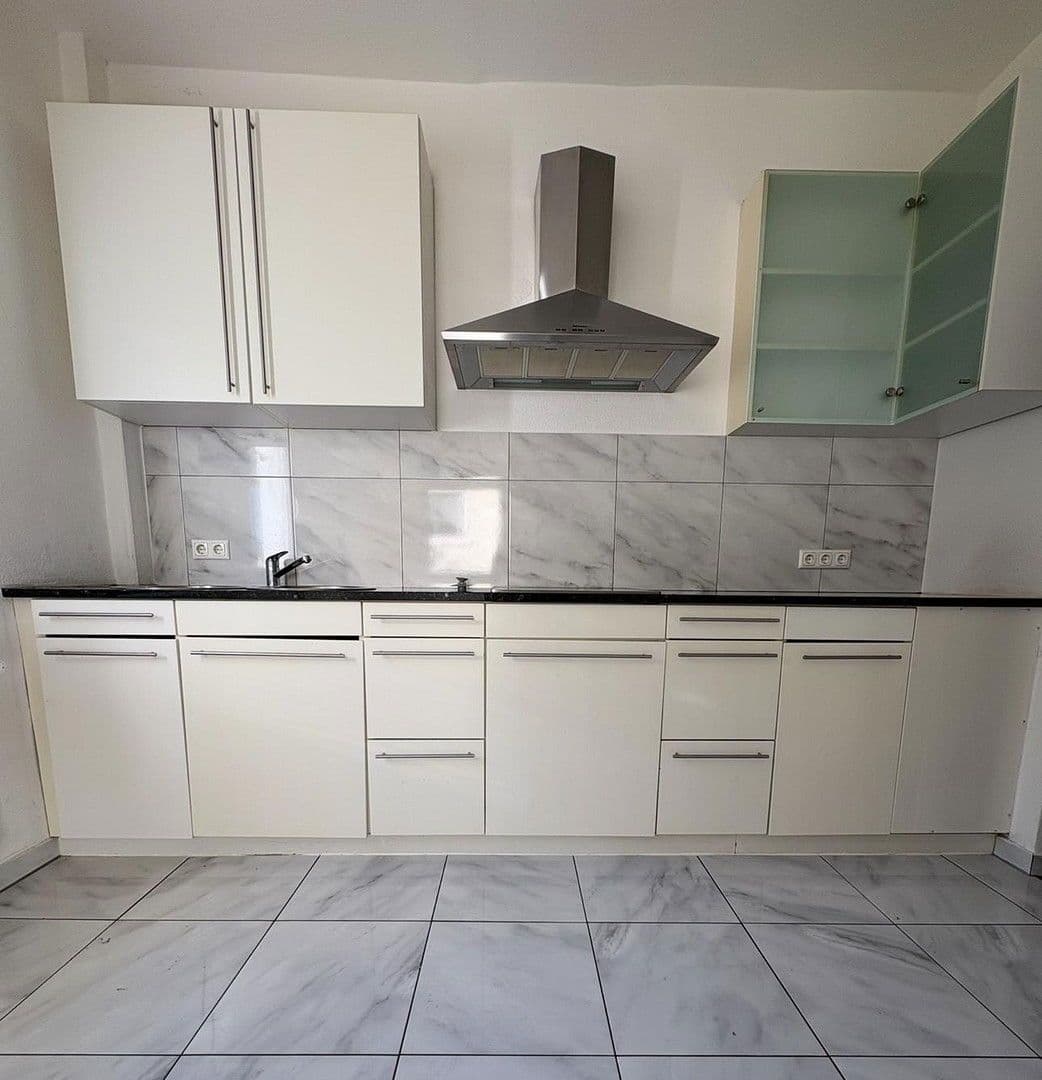 Pronájem bytu 3+1 91 m², Freiherr vom Stein Straße 28, Betzdorf, Porýní-Falc Pronájem bytu 3+1 91 m², Freiherr vom Stein Straße 28, Betzdorf, Porýní-Falc