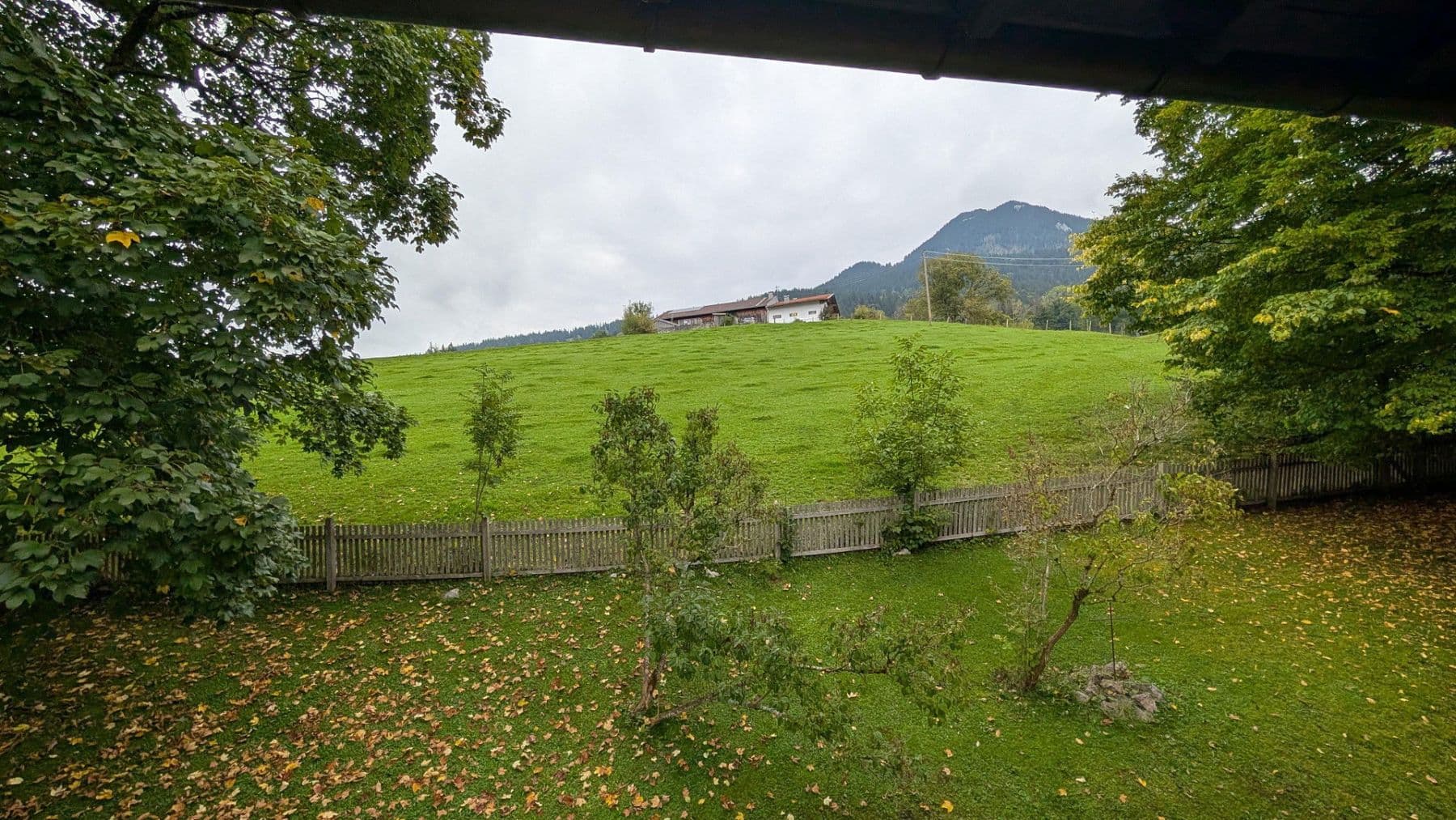 Prodej domu 204 m², pozemek 1.156 m², Sonnenweg 11, Fischbachau, Bavorsko Prodej domu 204 m², pozemek 1.156 m², Sonnenweg 11, Fischbachau, Bavorsko