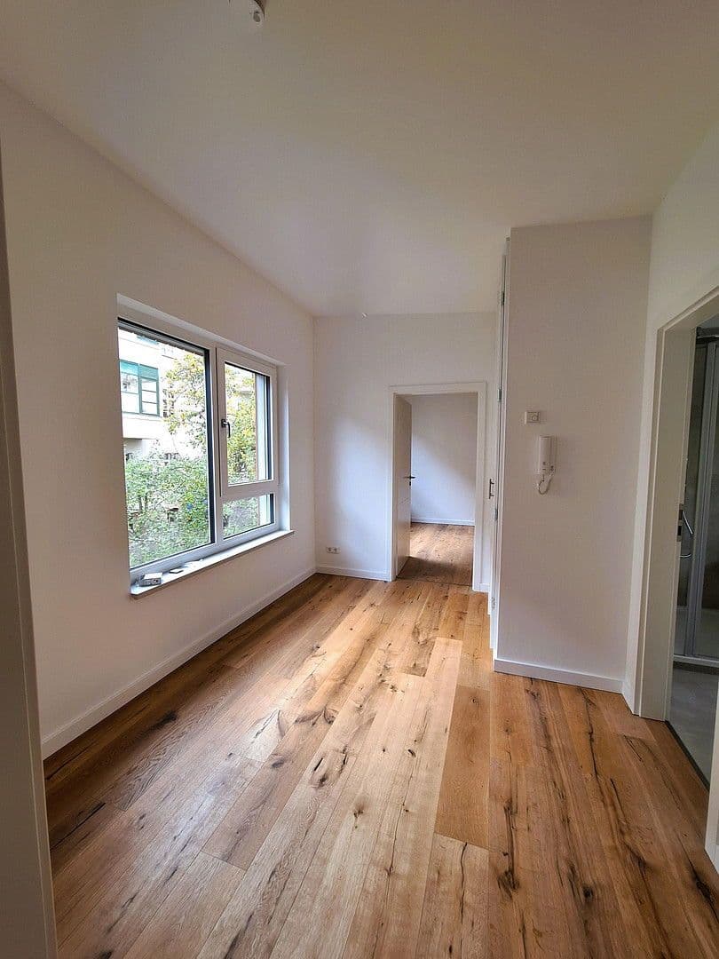 Prodej bytu 3+1 115 m², Halle, Sasko-Anhaltsko Prodej bytu 3+1 115 m², Halle, Sasko-Anhaltsko