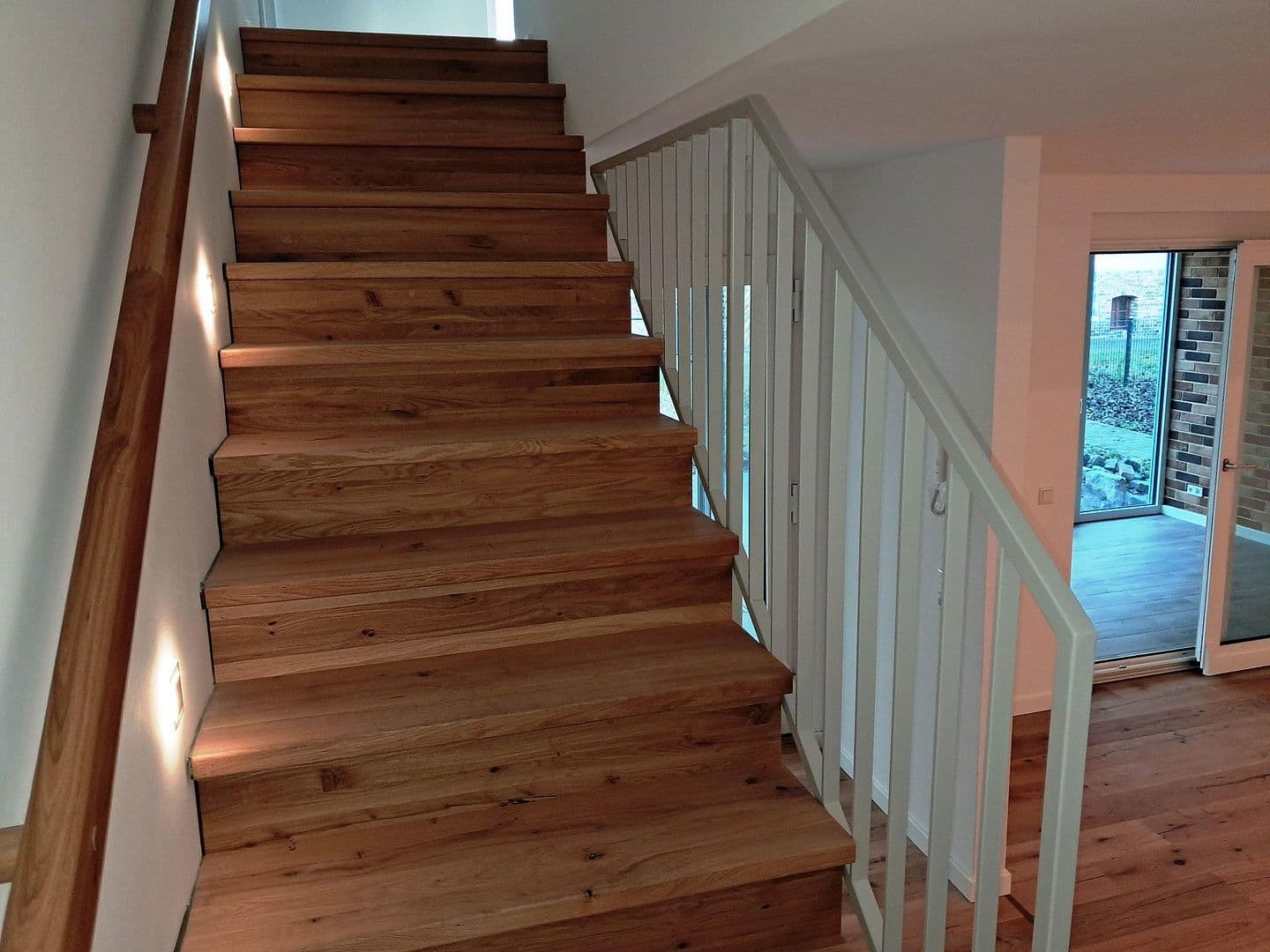 Prodej bytu 3+1 115 m², Halle, Sasko-Anhaltsko Prodej bytu 3+1 115 m², Halle, Sasko-Anhaltsko