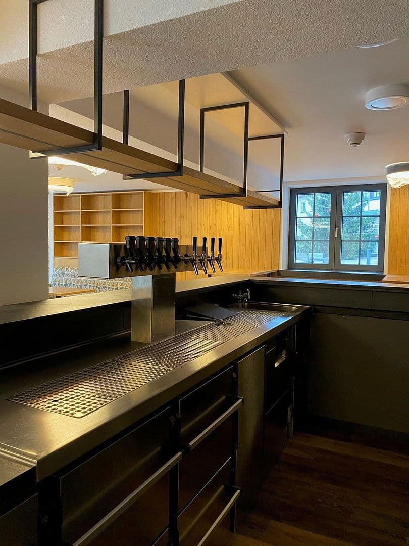 Pronájem nebytového prostoru 917 m², Möhlerplatz 2, Igersheim, Bádensko-Württembersko Pronájem nebytového prostoru 917 m², Möhlerplatz 2, Igersheim, Bádensko-Württembersko