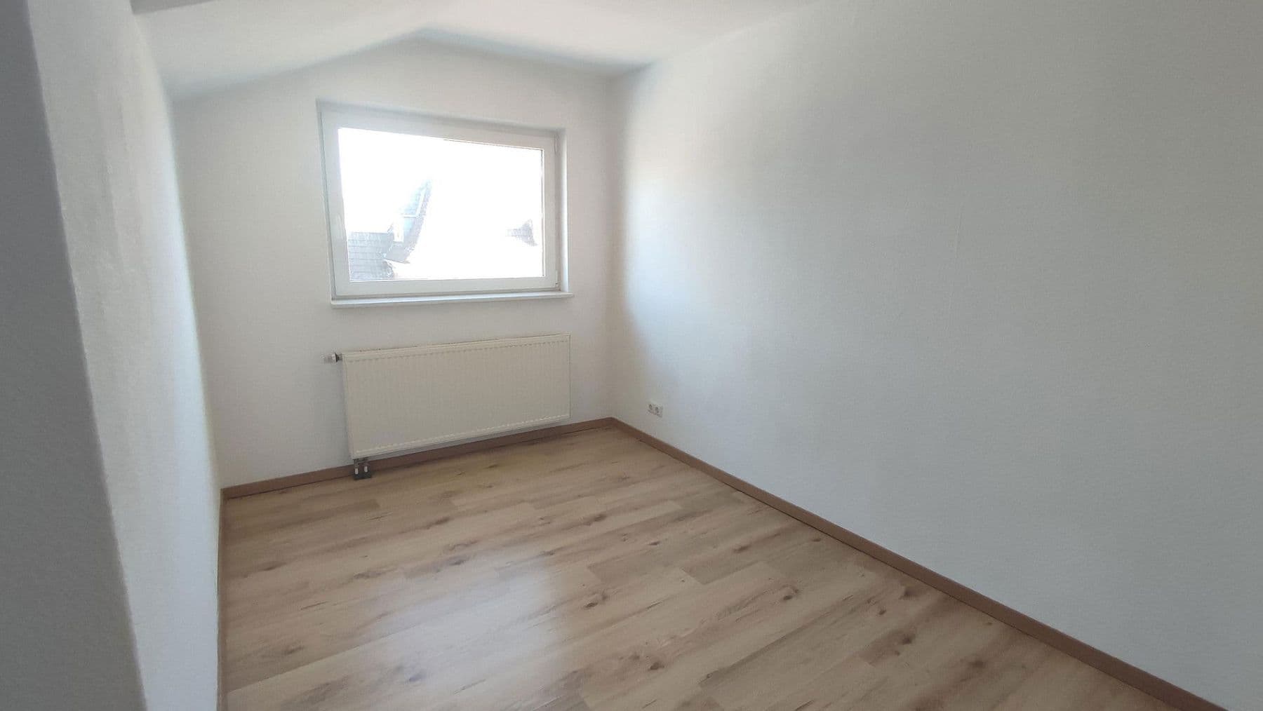 Prodej domu 89 m², pozemek 240 m², Schnedermannstraße 69, Emden, Dolní Sasko Prodej domu 89 m², pozemek 240 m², Schnedermannstraße 69, Emden, Dolní Sasko