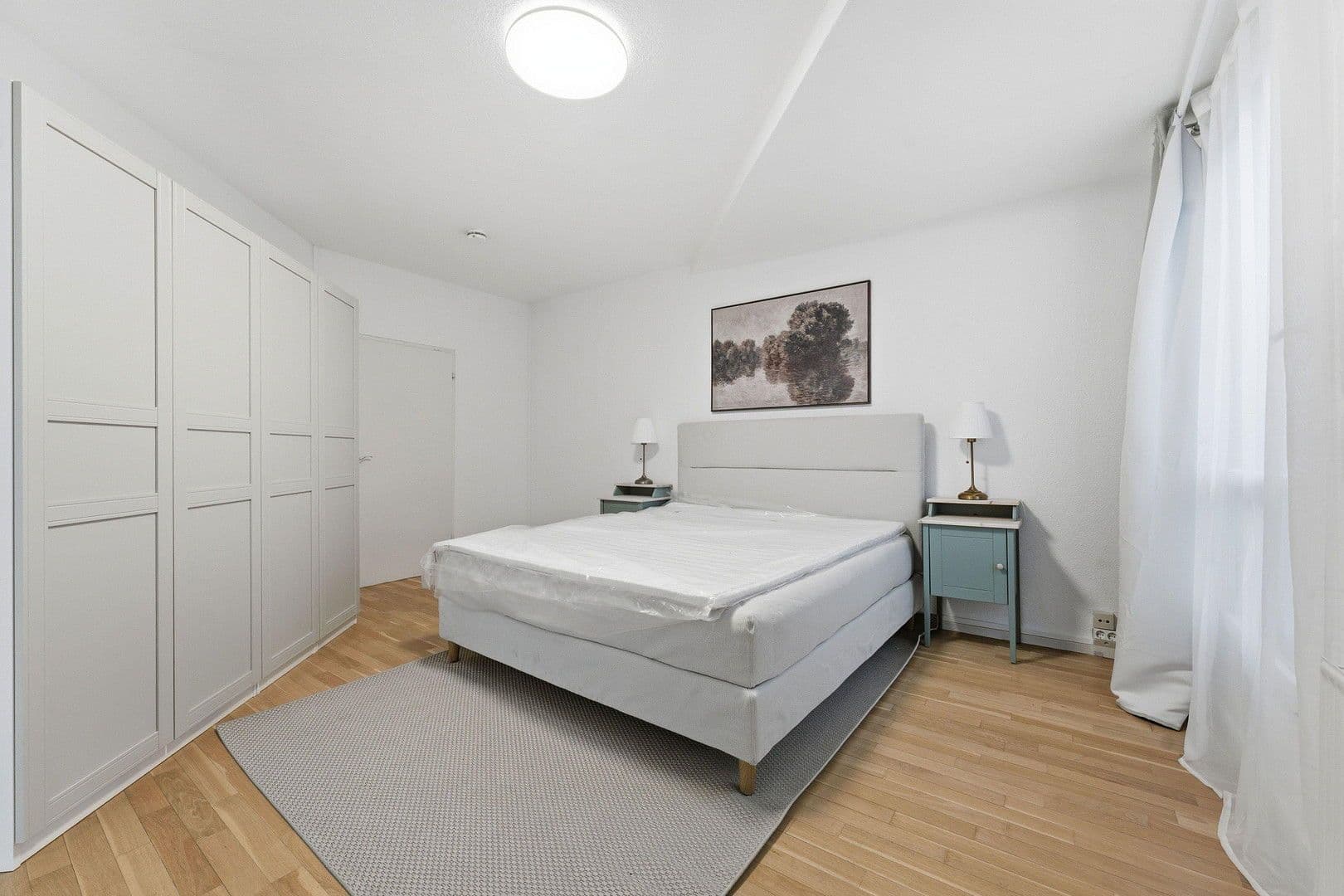 Pronájem bytu 3+1 87 m², Berlin, Berlín Pronájem bytu 3+1 87 m², Berlin, Berlín
