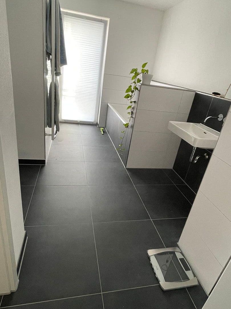 Pronájem bytu 4+kk 119 m², Neustadt an der Donau, Bavorsko Pronájem bytu 4+kk 119 m², Neustadt an der Donau, Bavorsko