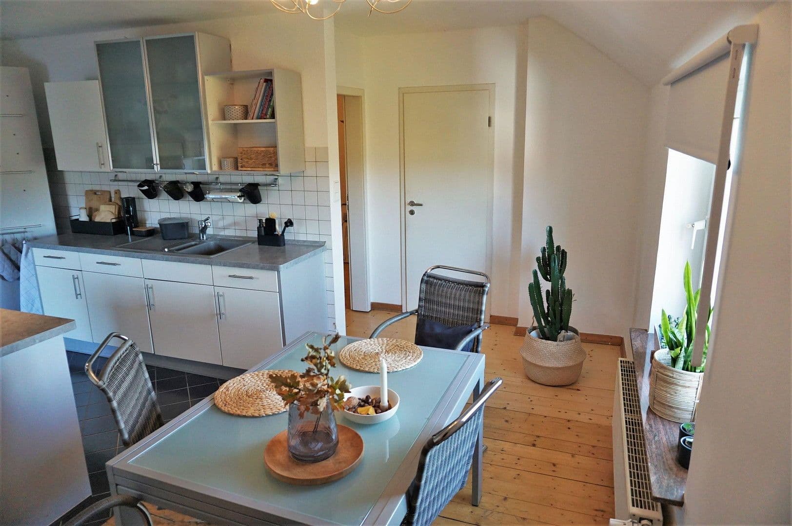 Pronájem bytu 4+1 148 m², Rinteln, Dolní Sasko Pronájem bytu 4+1 148 m², Rinteln, Dolní Sasko