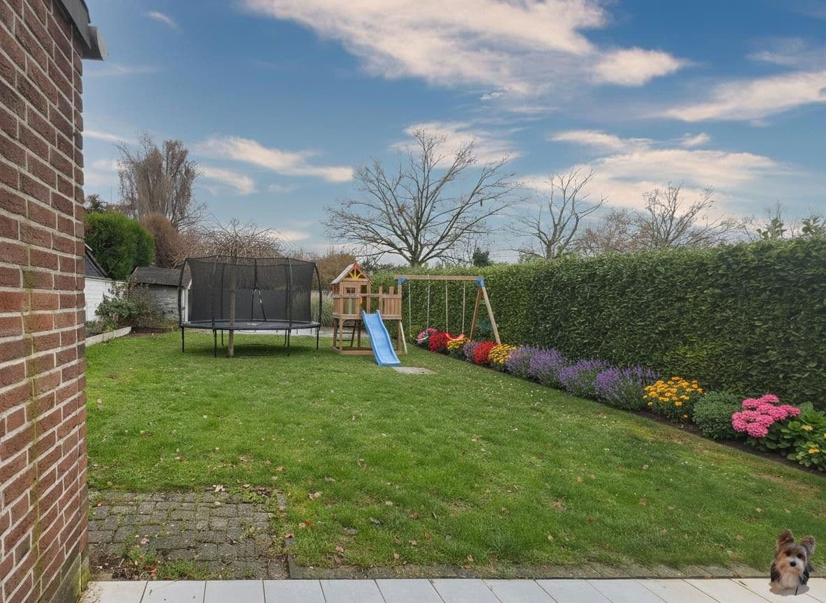 Prodej domu 122 m², pozemek 630 m², Nörvenich, Severní Porýní-Vestfálsko Prodej domu 122 m², pozemek 630 m², Nörvenich, Severní Porýní-Vestfálsko