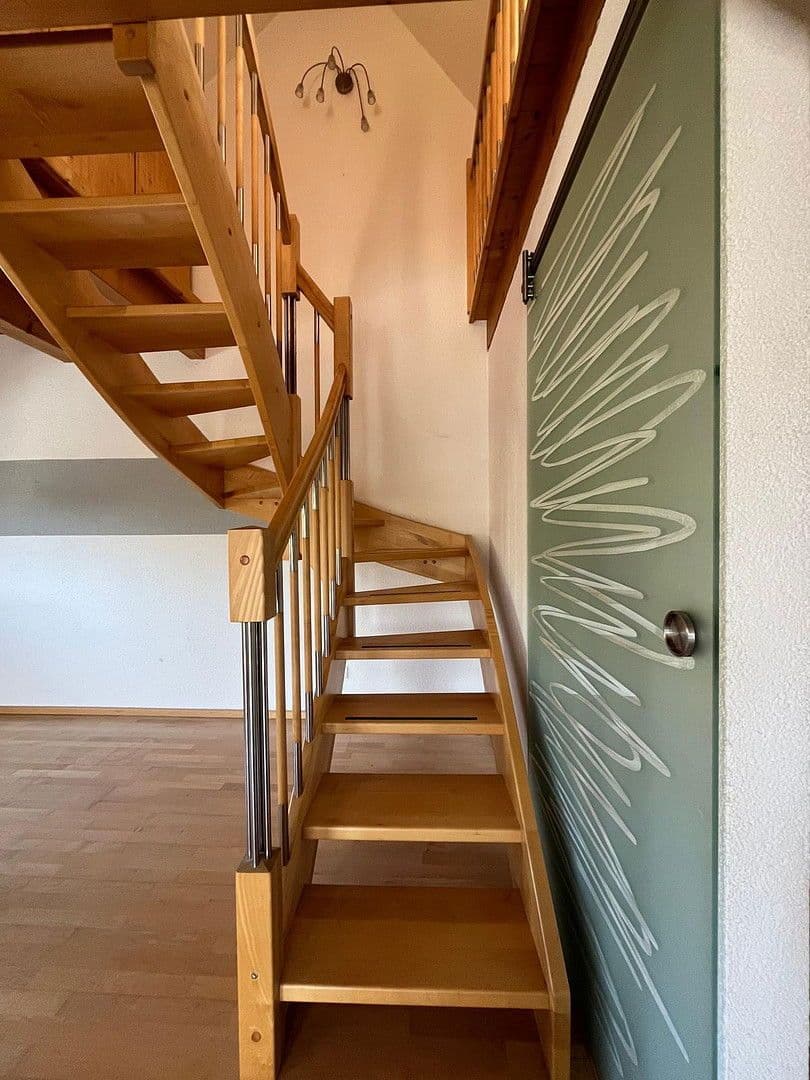 Pronájem bytu 2+kk 75 m², Weil der Stadt, Bádensko-Württembersko Pronájem bytu 2+kk 75 m², Weil der Stadt, Bádensko-Württembersko