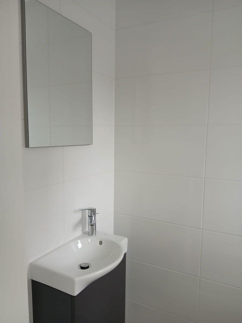 Prodej domu 122 m², pozemek 141 m², Christine-Siegberg-Straße 3, Troisdorf, Severní Porýní-Vestfálsko Prodej domu 122 m², pozemek 141 m², Christine-Siegberg-Straße 3, Troisdorf, Severní Porýní-Vestfálsko