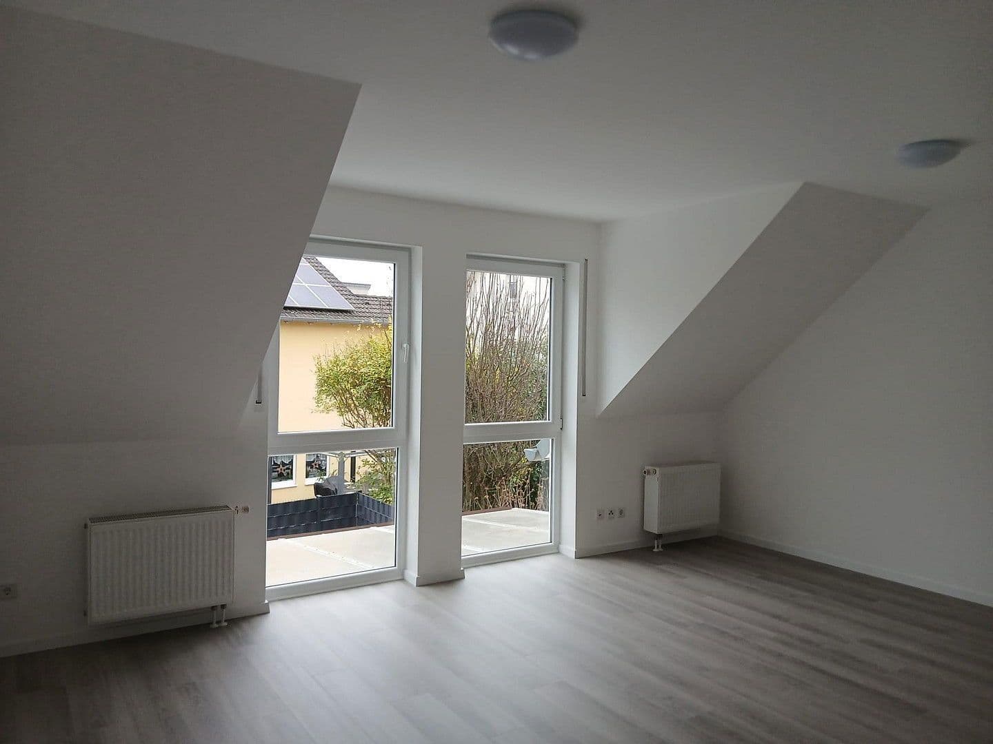 Prodej domu 122 m², pozemek 141 m², Christine-Siegberg-Straße 3, Troisdorf, Severní Porýní-Vestfálsko Prodej domu 122 m², pozemek 141 m², Christine-Siegberg-Straße 3, Troisdorf, Severní Porýní-Vestfálsko