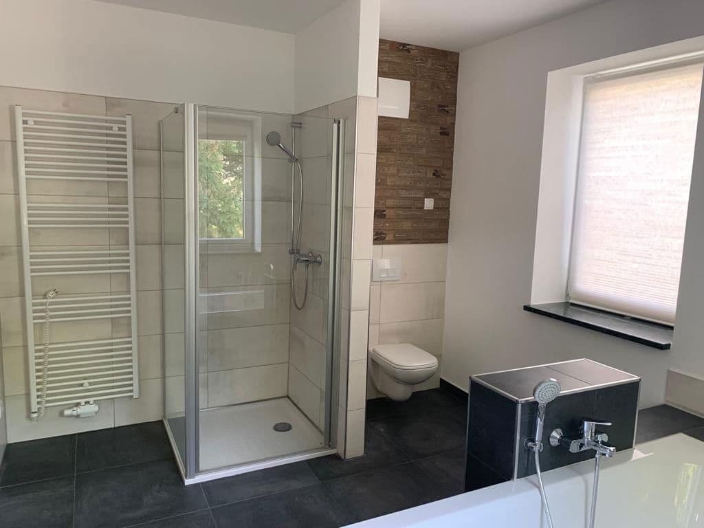 Pronájem bytu 4+1 118 m², Boderitzer Straße 72, Dresden, Sasko Pronájem bytu 4+1 118 m², Boderitzer Straße 72, Dresden, Sasko